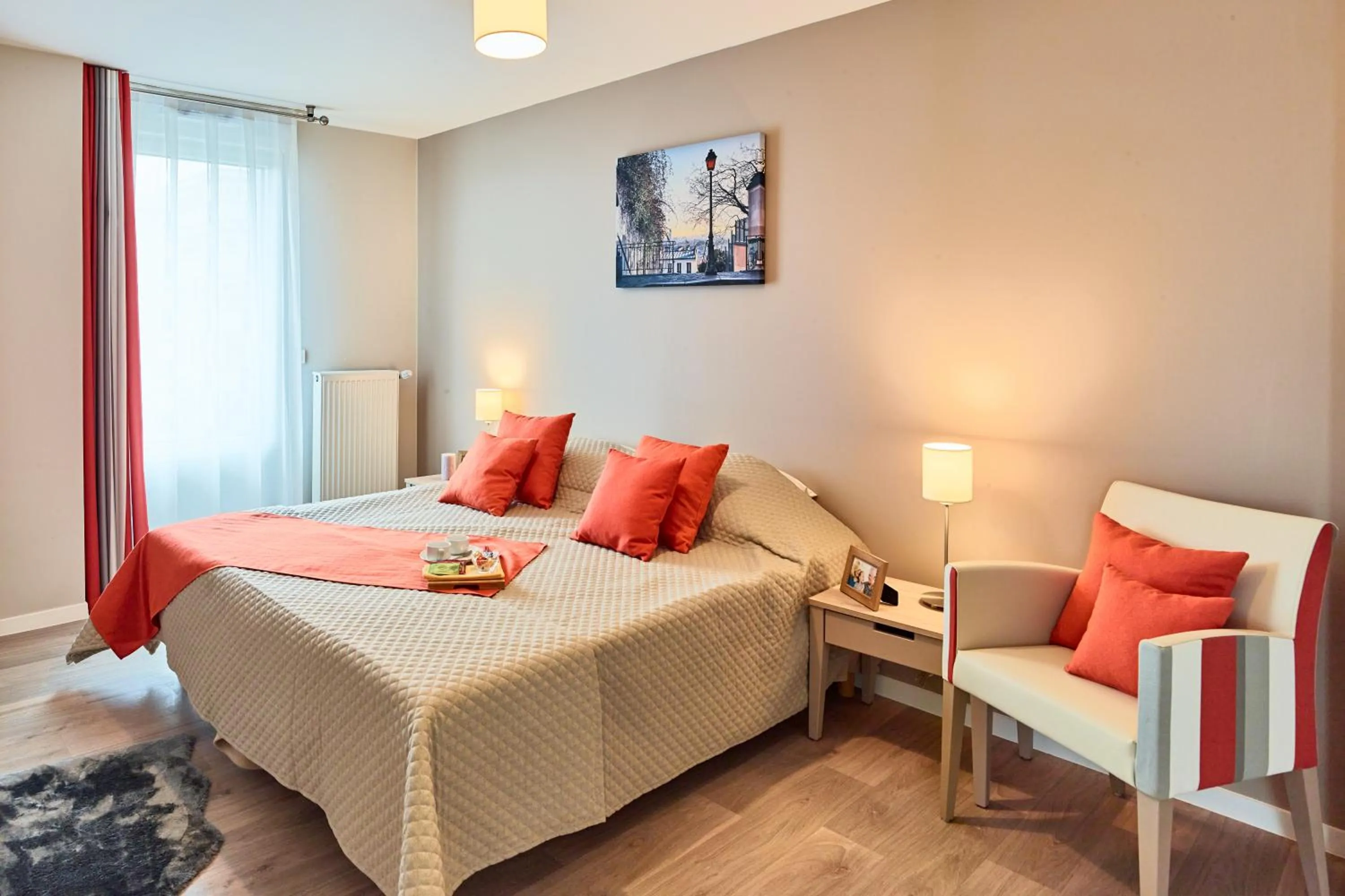 Bedroom, Bed in Zenao Appart'hôtels Suresnes