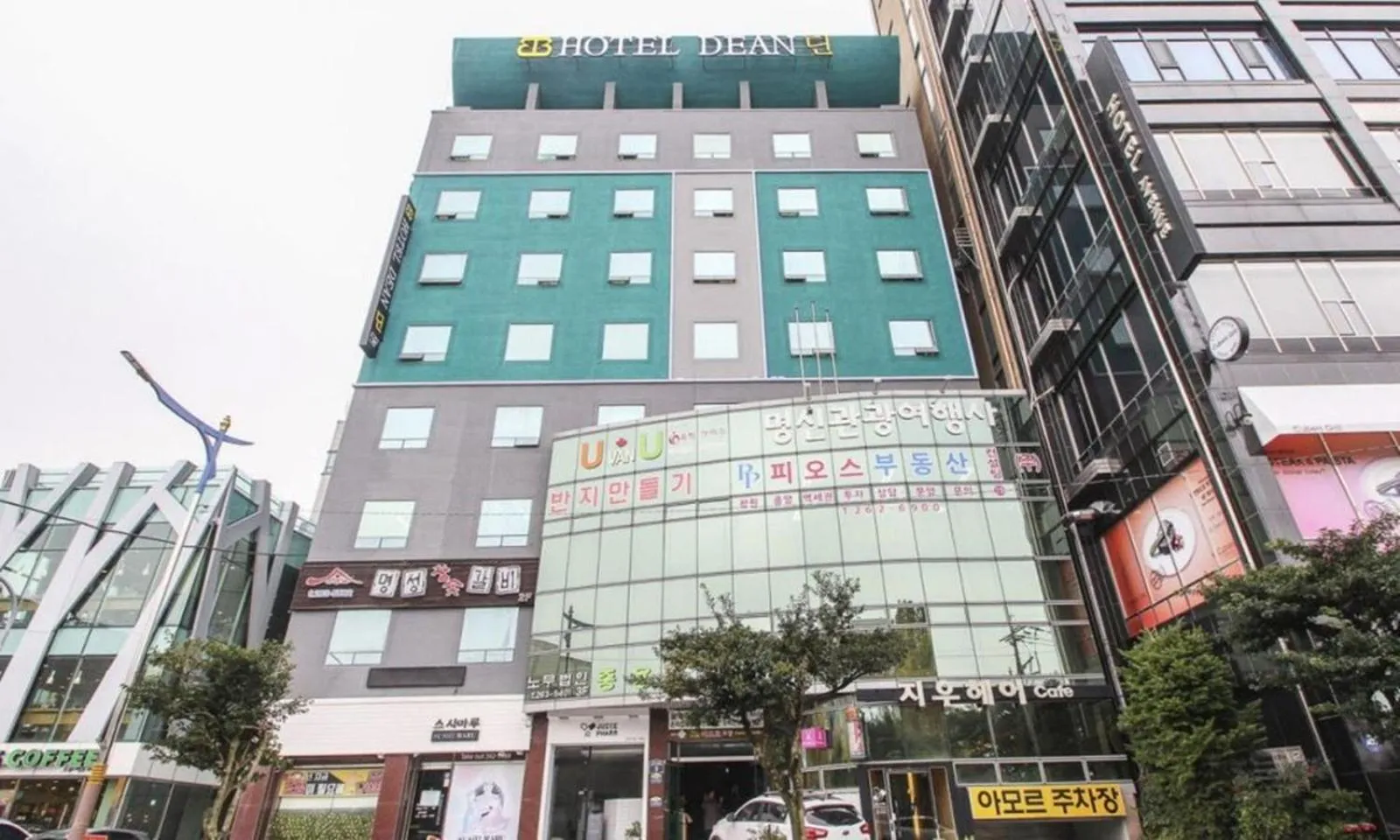 Changwon Dean Hotel
