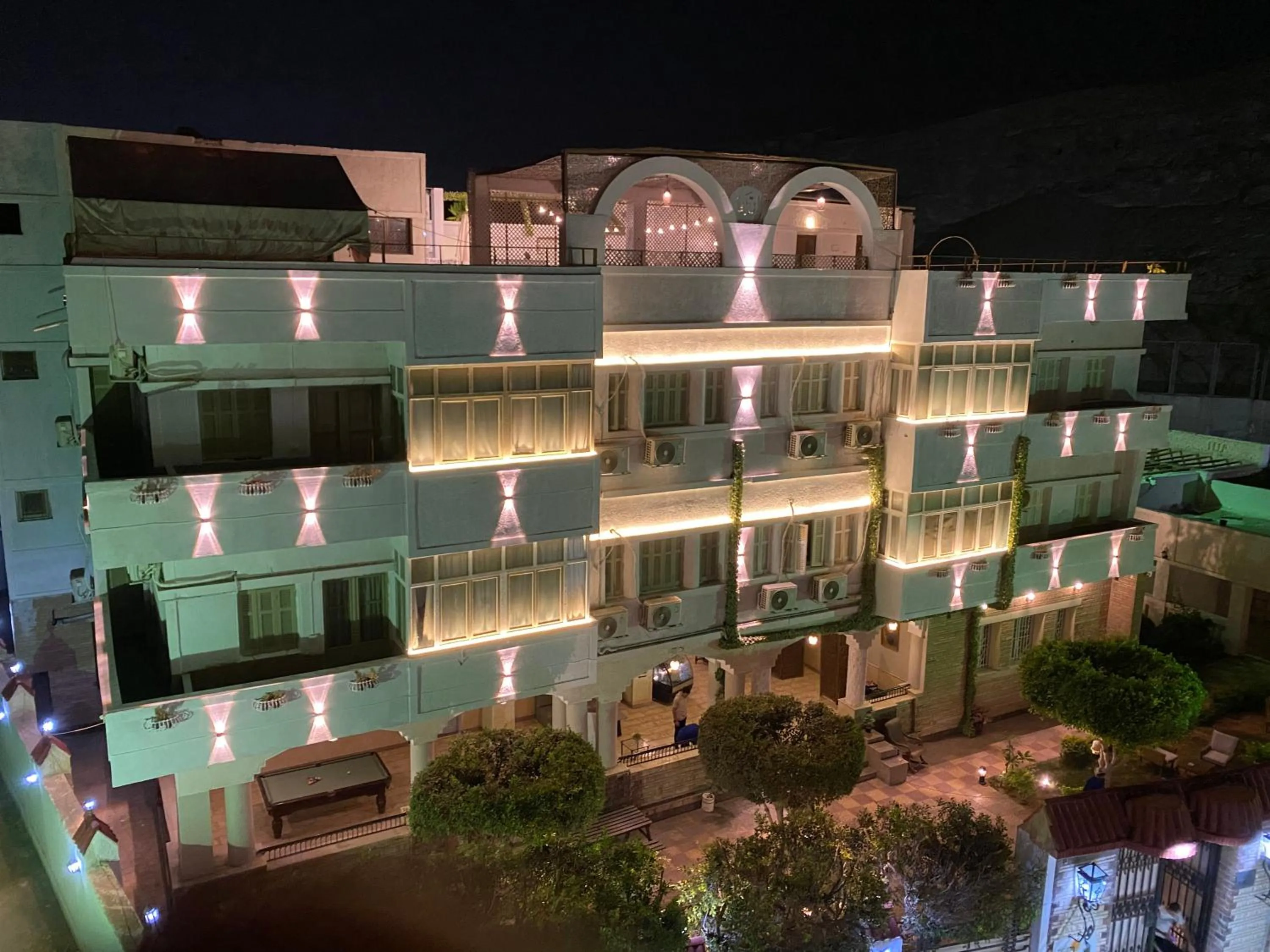 Property building in Villa Khufu Pyramids Hotel