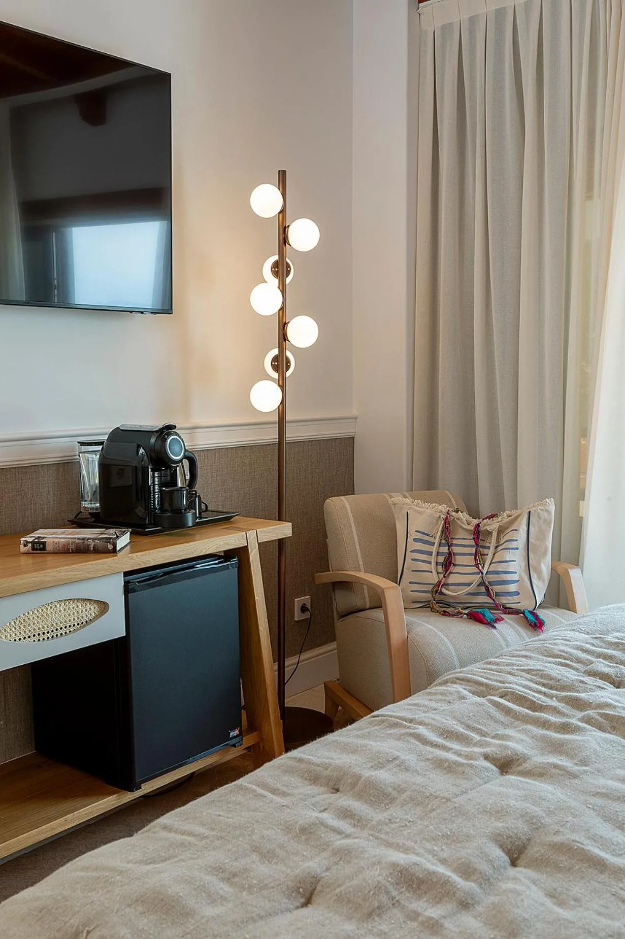 Coffee/tea facilities, Bed in Hotel Spa Porto Cristo