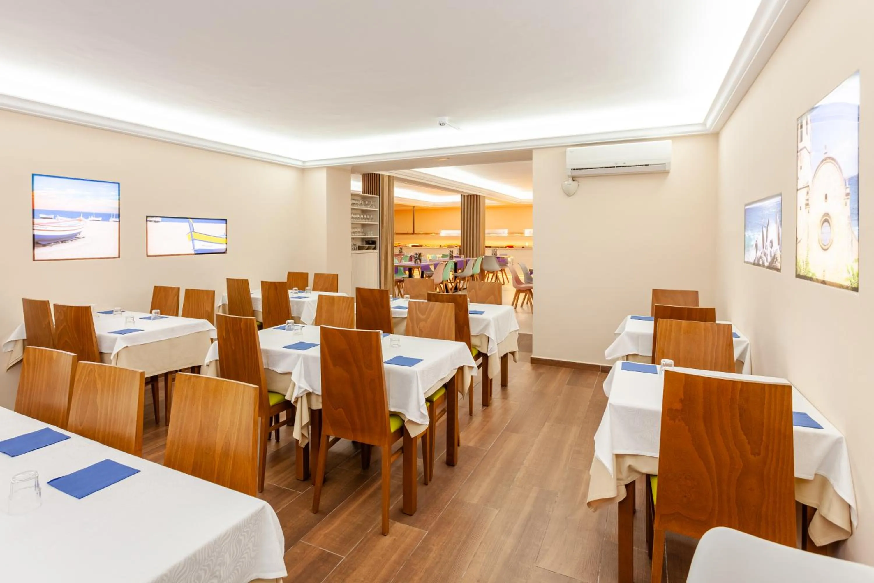 Restaurant/places to eat in Checkin Catalonia