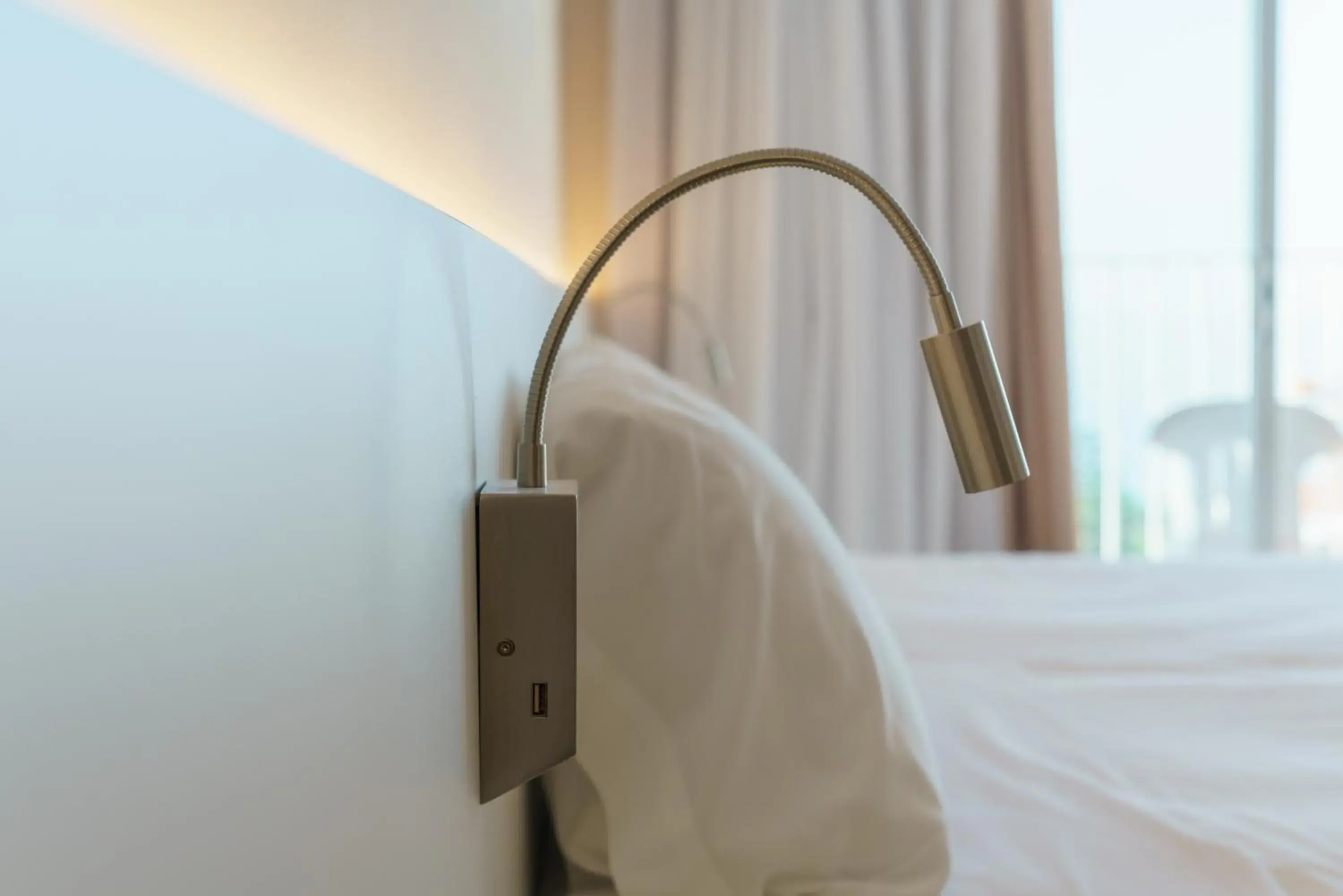 Single Room with Sea View in Checkin Catalonia Single Room with Sea View in Checkin Catalonia