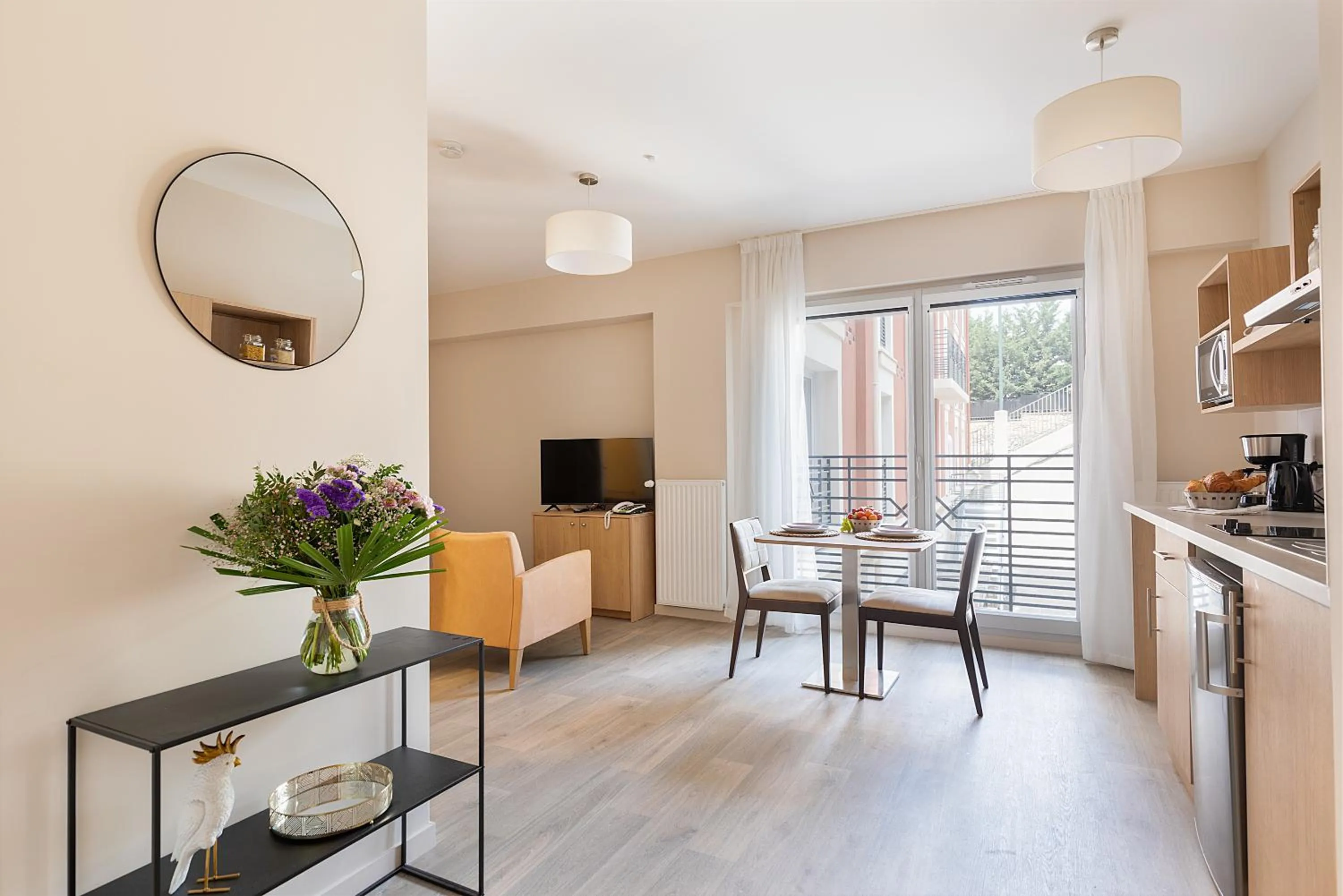 Living room in Zenao Appart'hôtels Le Raincy