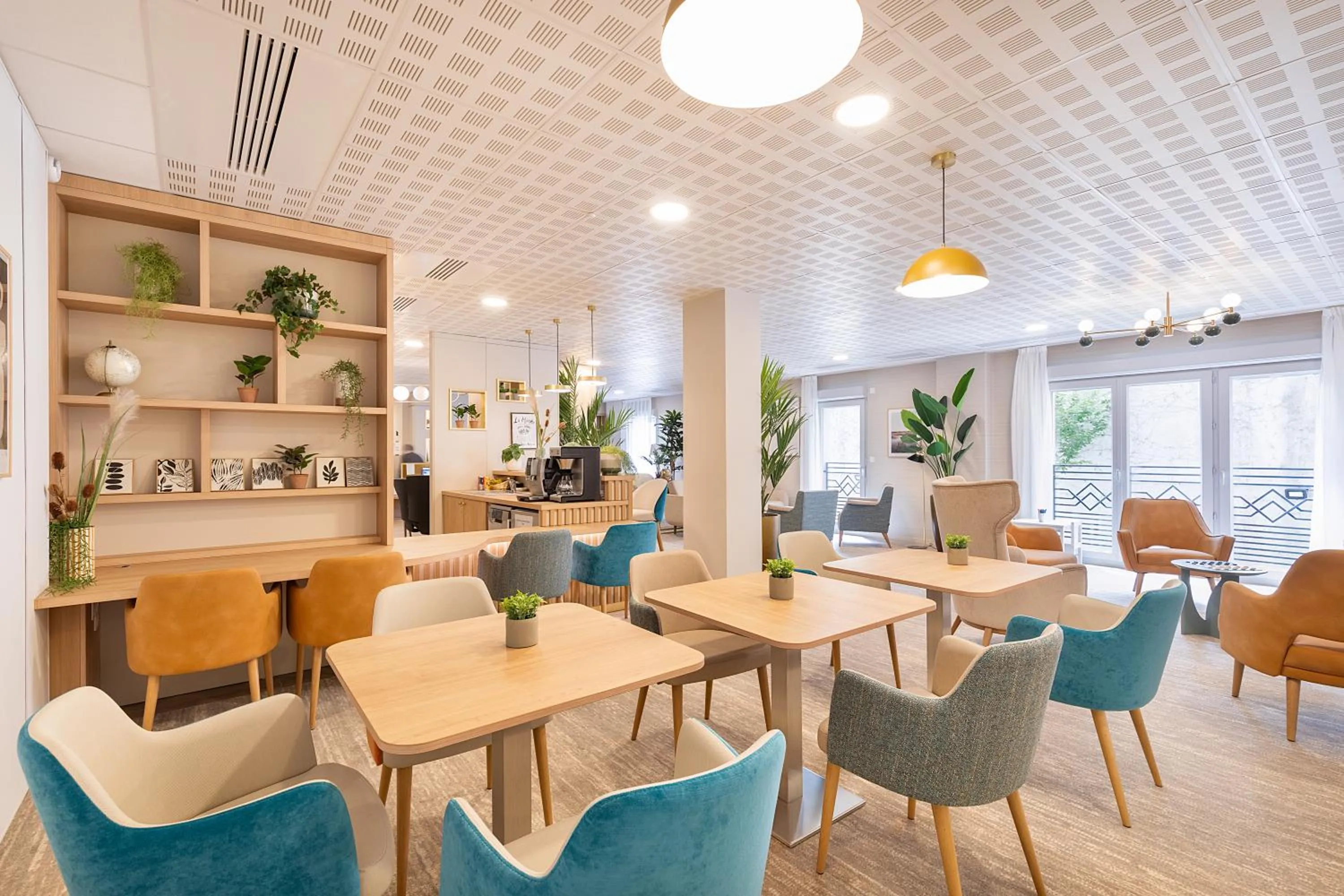 Restaurant/places to eat in Zenao Appart'hôtels Le Raincy