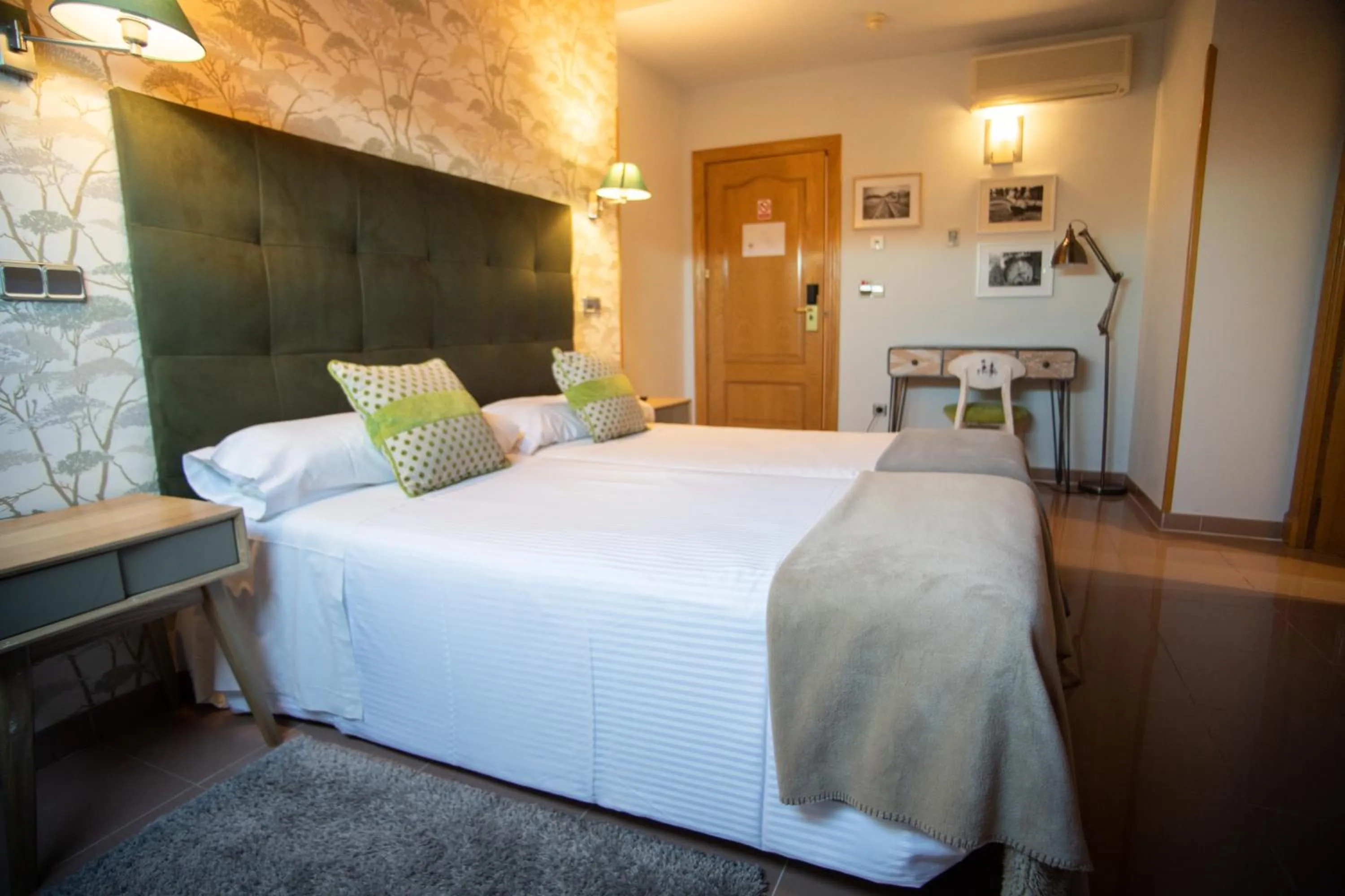 Photo of the whole room, Bed in Hotel Las Moradas