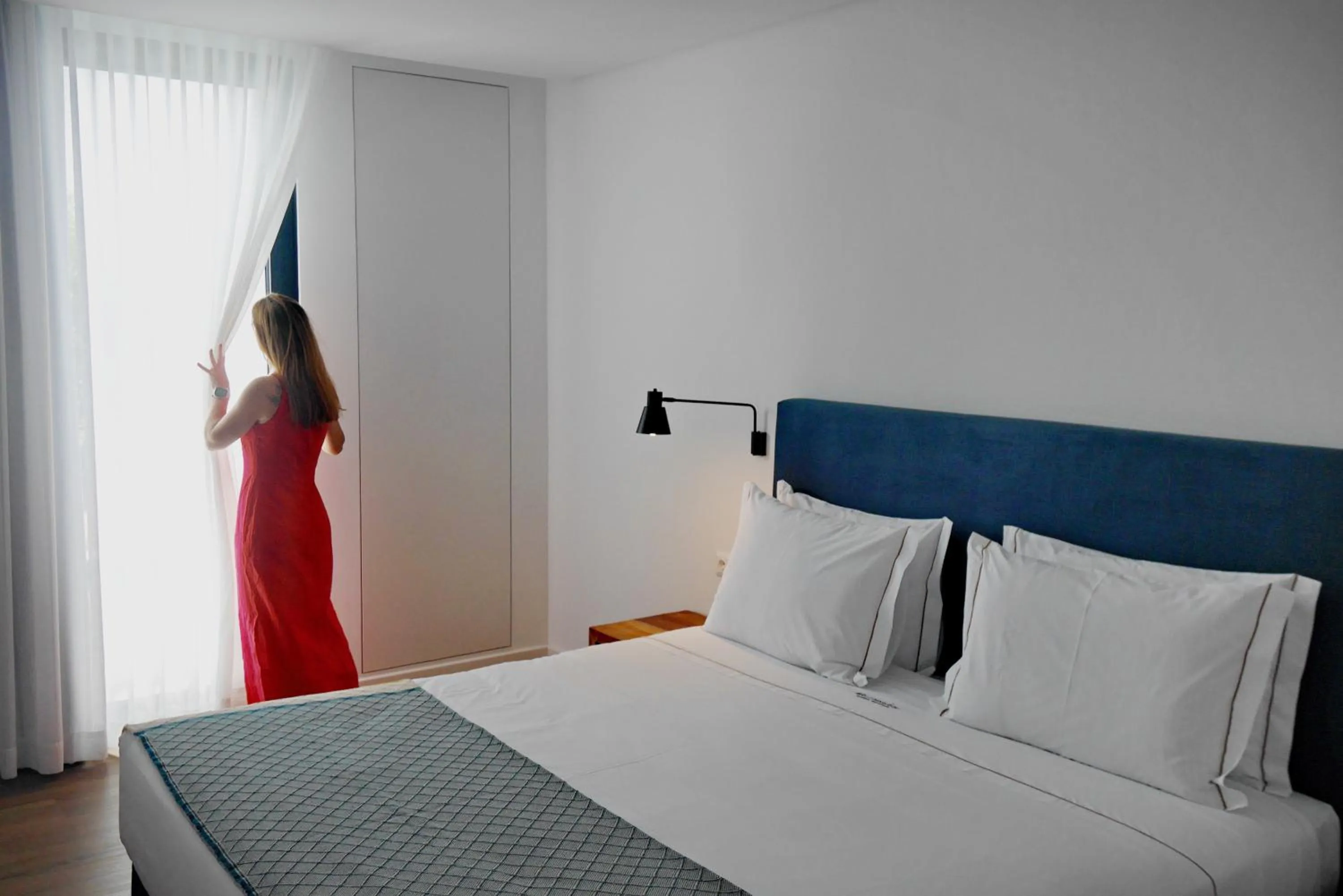 Bed in Pêro Teive Bay Apartments Hotel