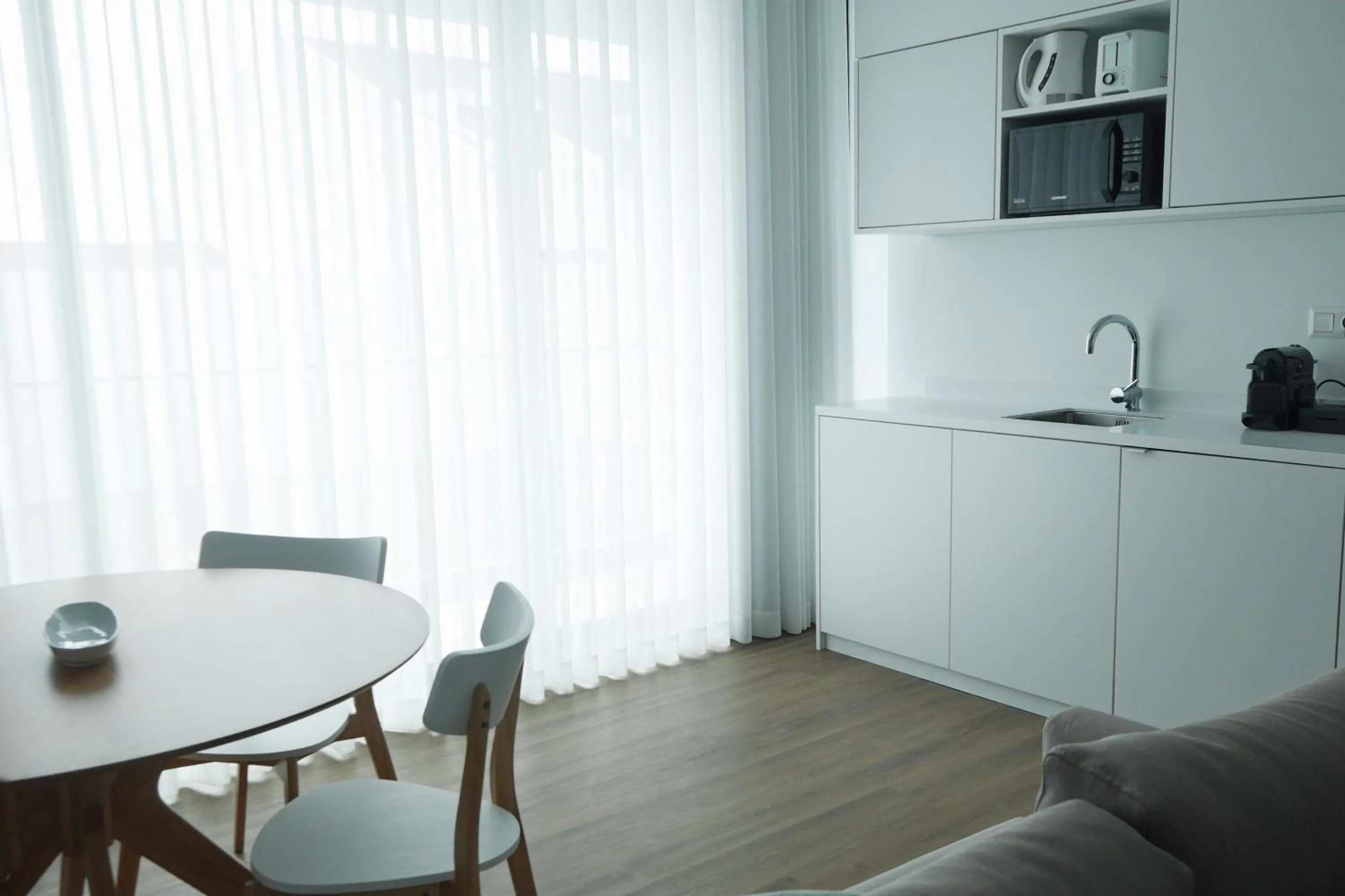 Coffee/tea facilities in Pêro Teive Bay Apartments Hotel