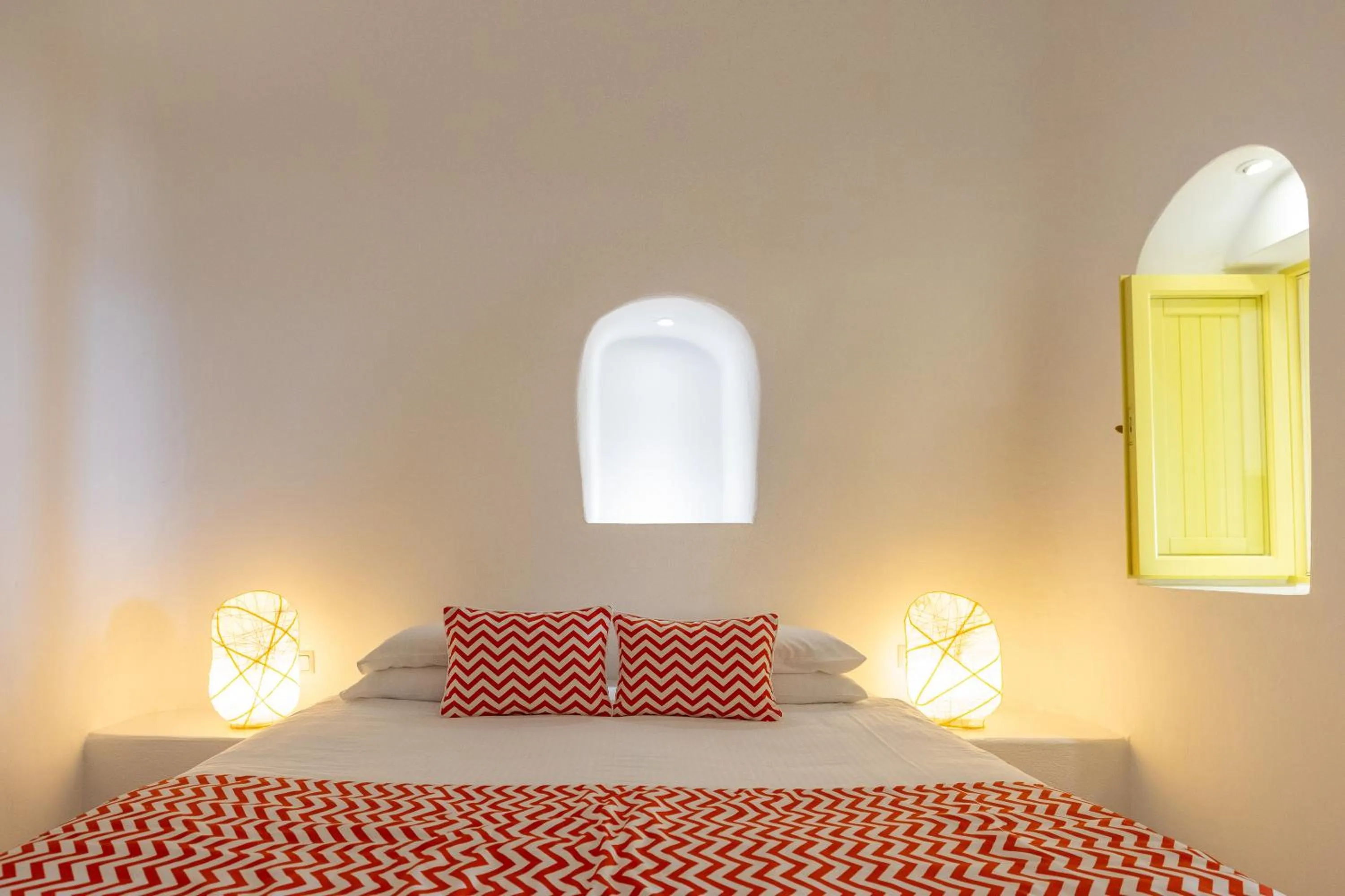 Bed in Dreams Luxury Suites