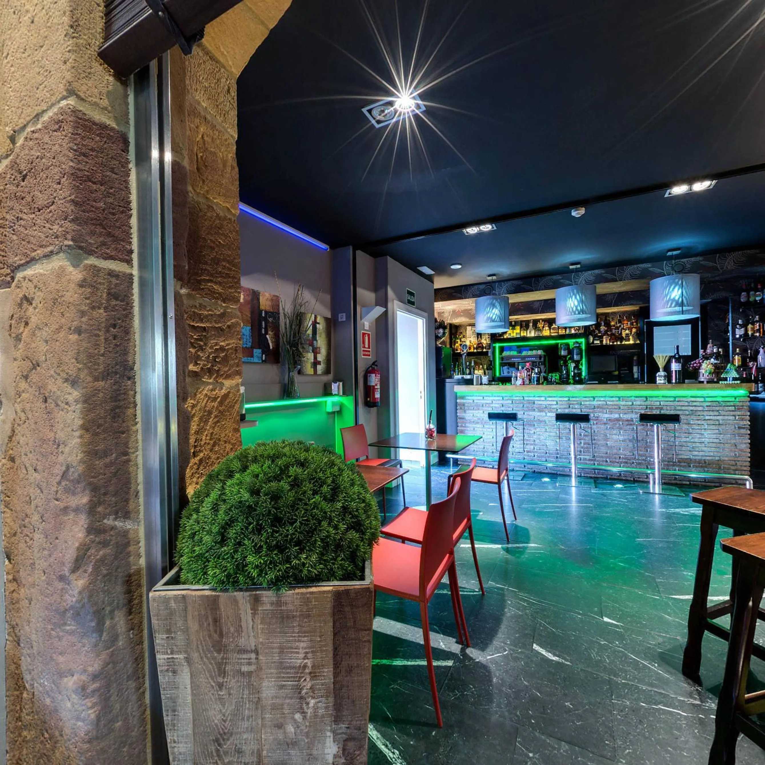 Lounge or bar in Hotel Palacio Muñatones