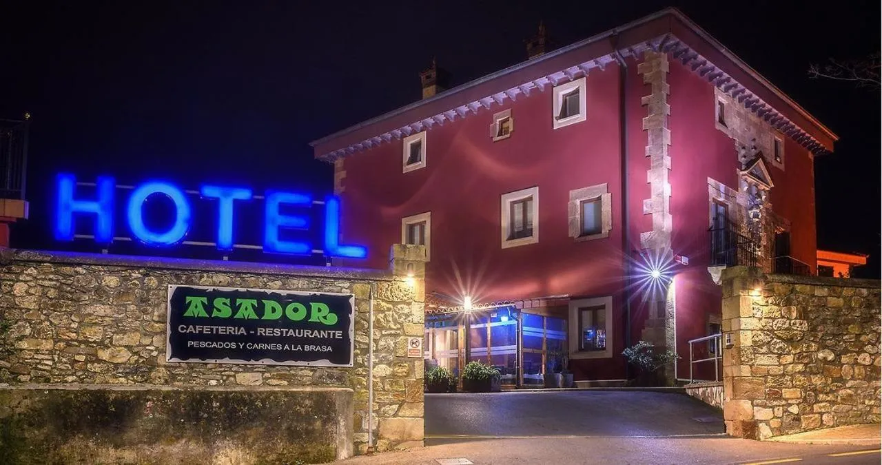 Property building in Hotel Palacio Muñatones