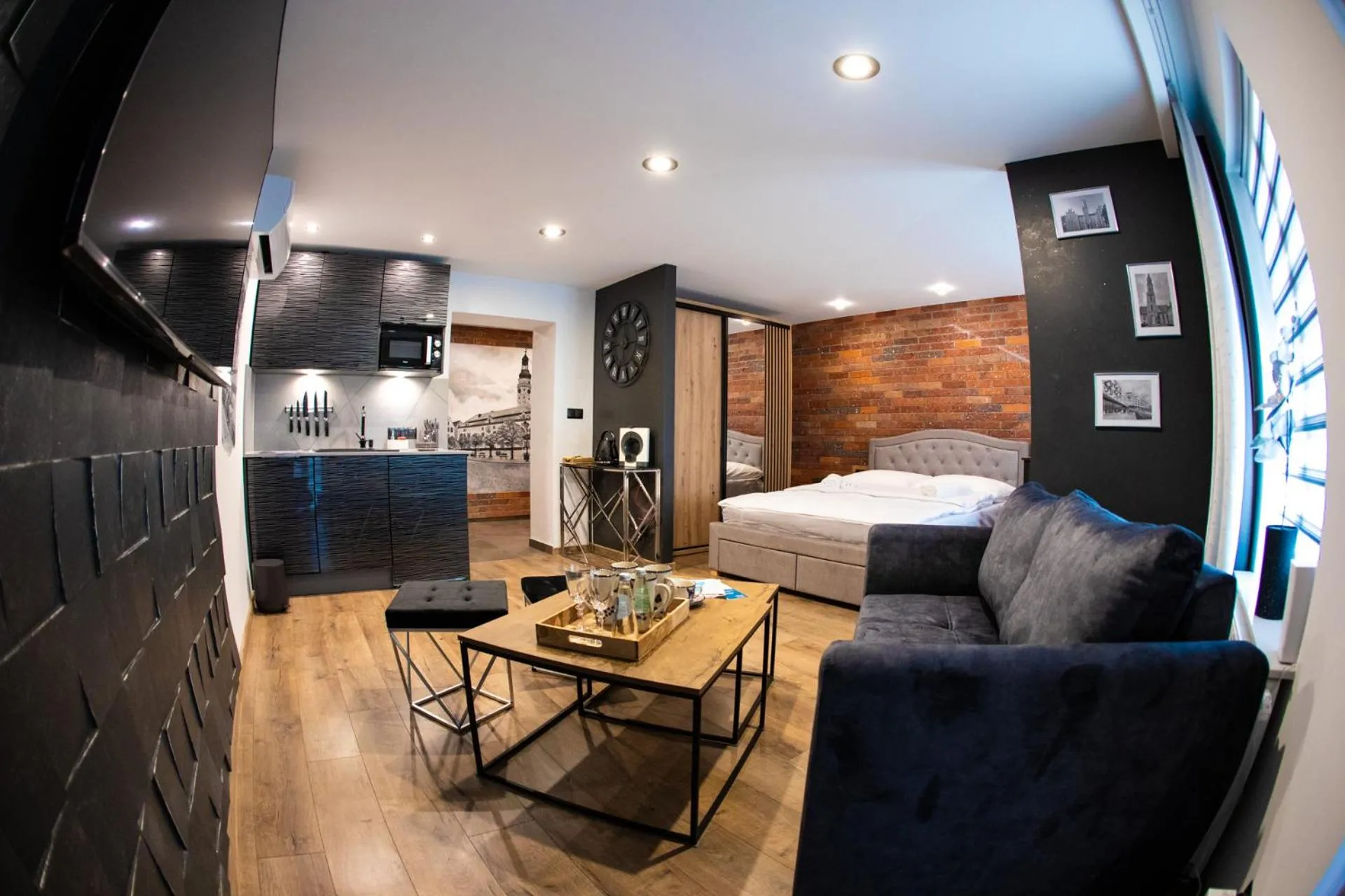 One-Bedroom Apartment in Apartament Książęcy Platinum klimatyzacja