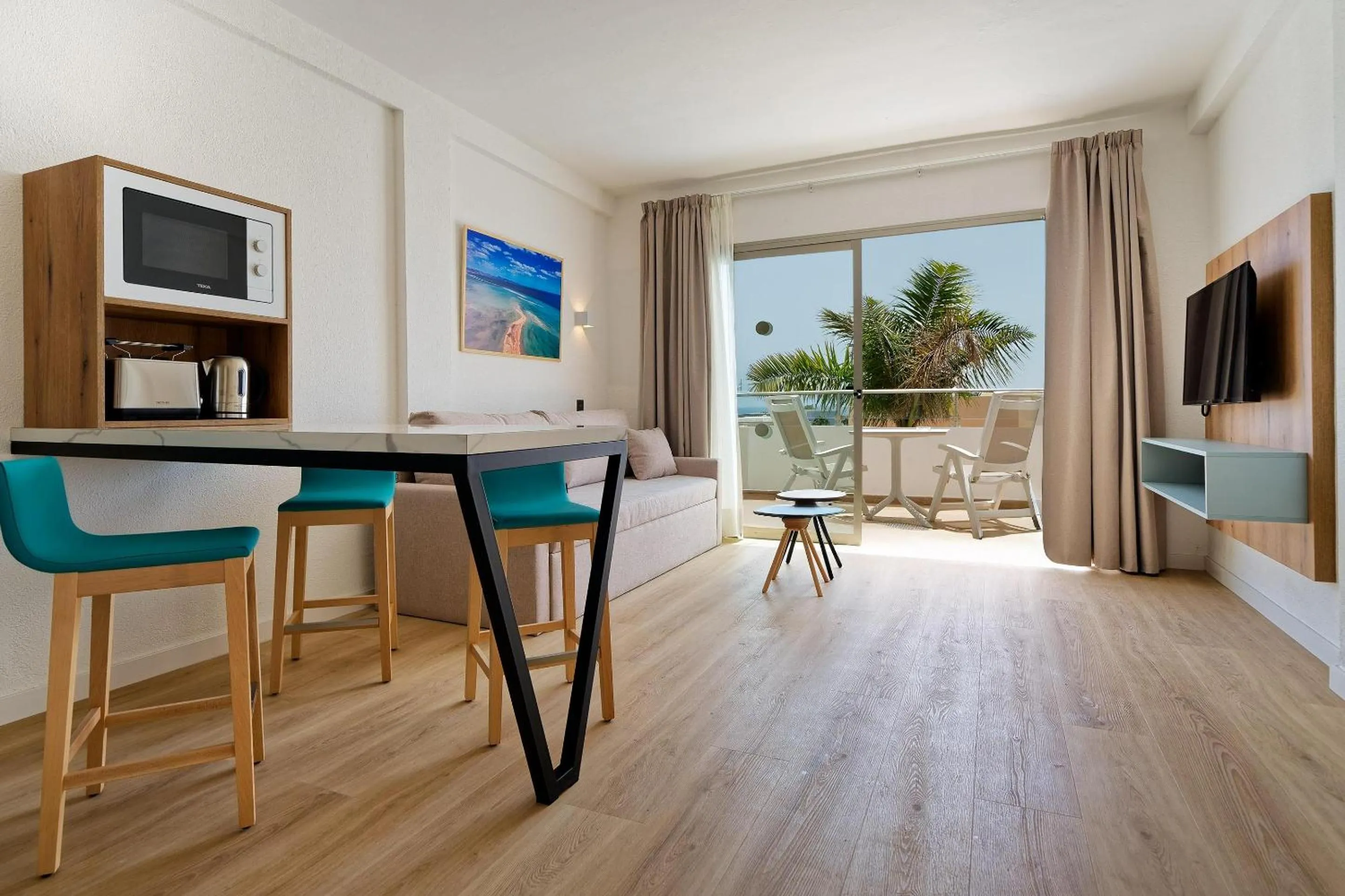 Photo of the whole room in Servatur Alameda de Jandía