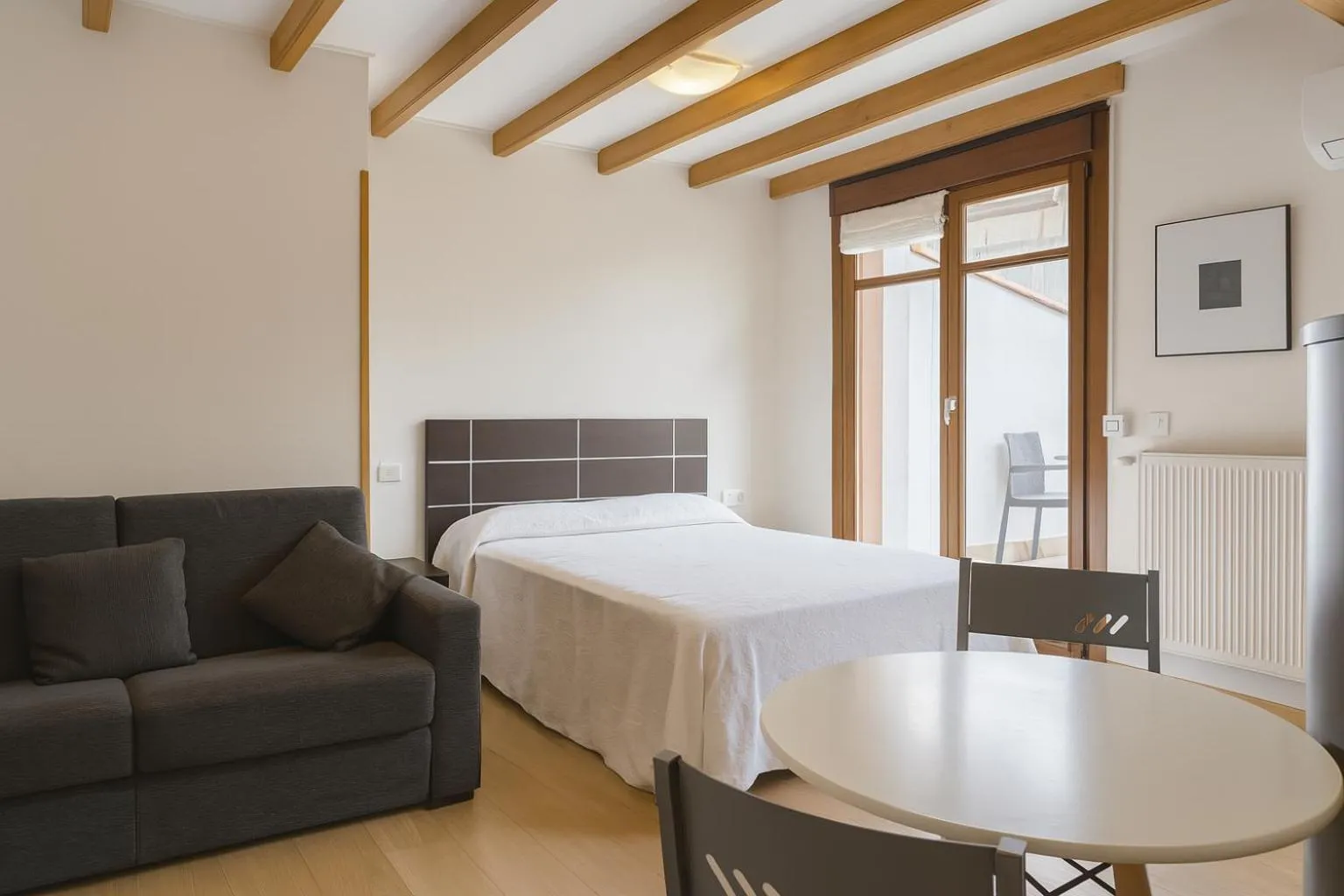 Talaimendi Apartamentuak Zarautz