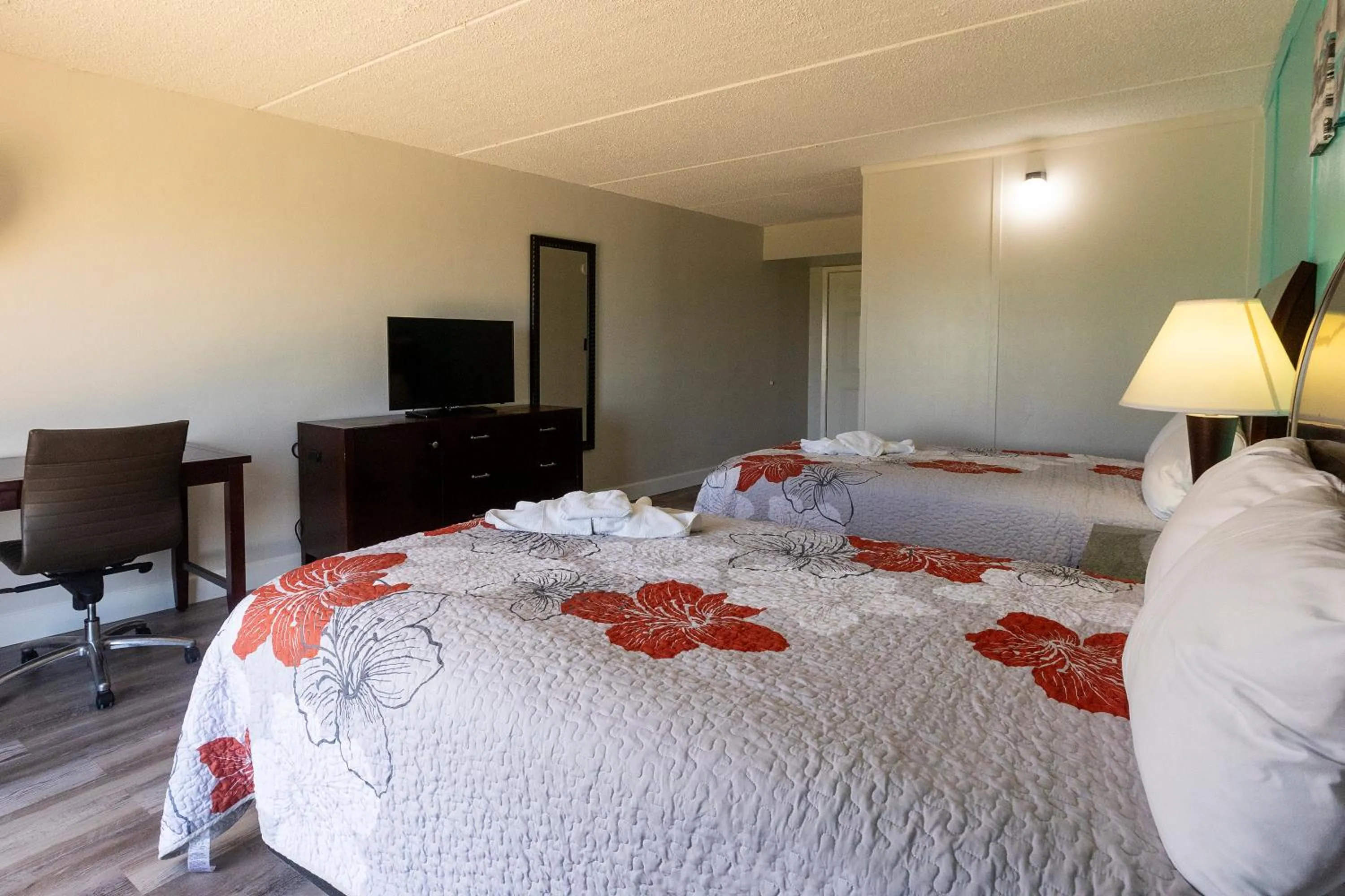 Bedroom, Bed in CRYSTAL PALACE RESORT