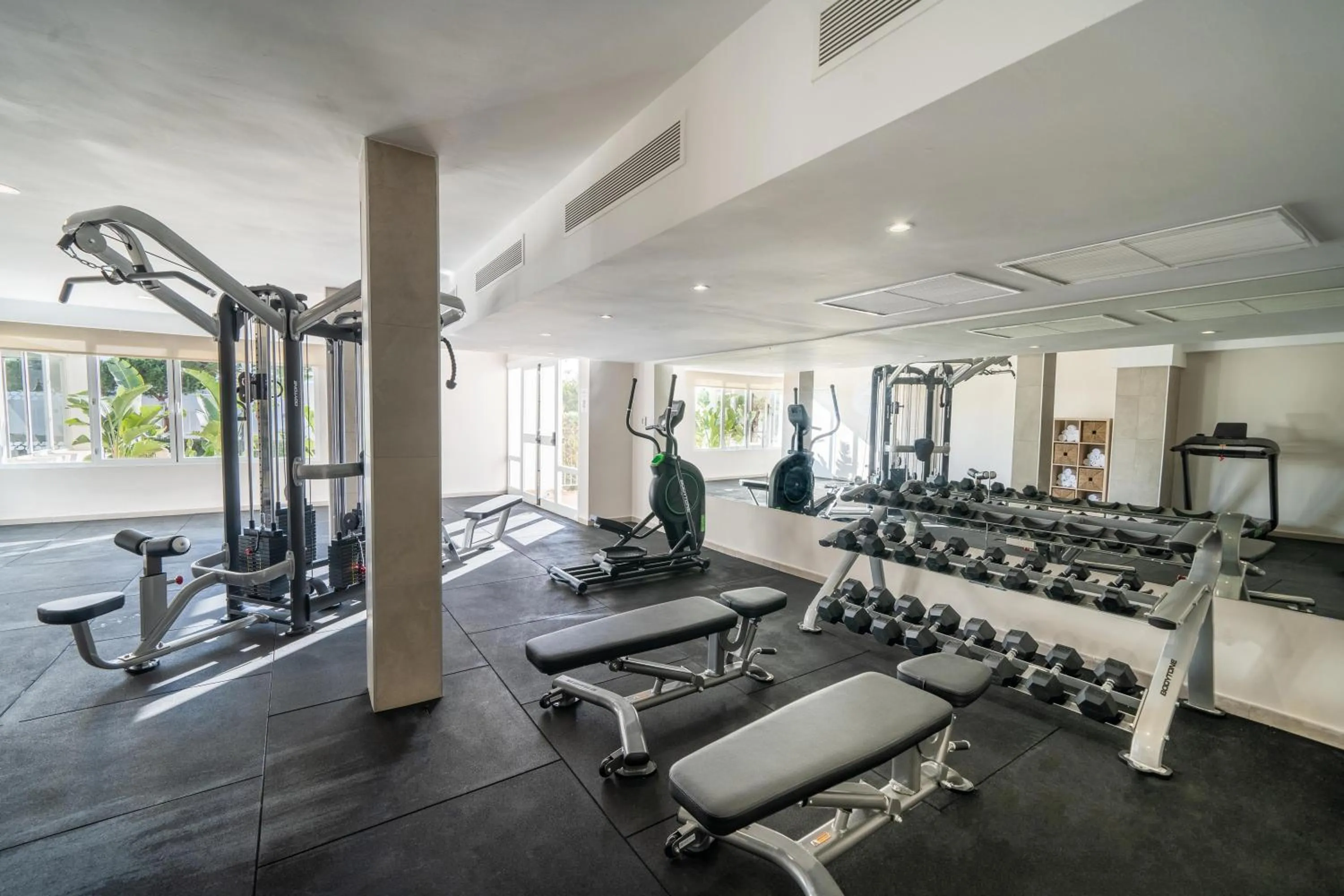 Activities in MarSenses Ferrera Blanca Hotel Family