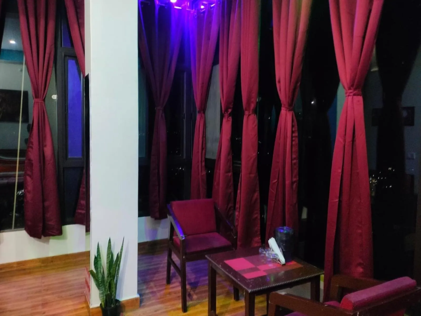 MangalMurti Himalyan Hotel