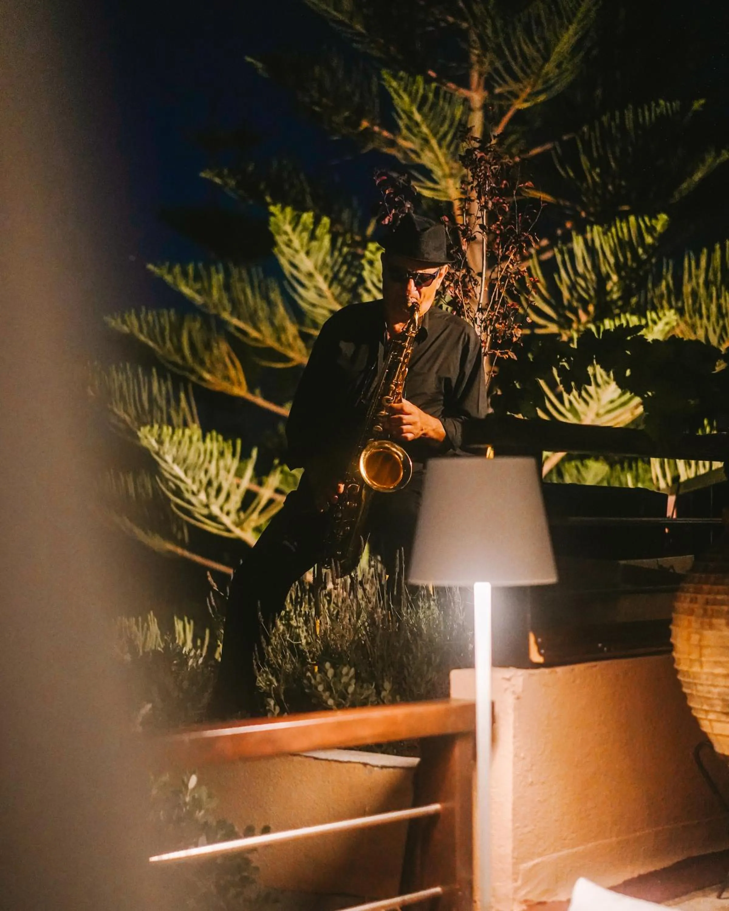 Restaurant/places to eat in Apollo Resort Art Hotel