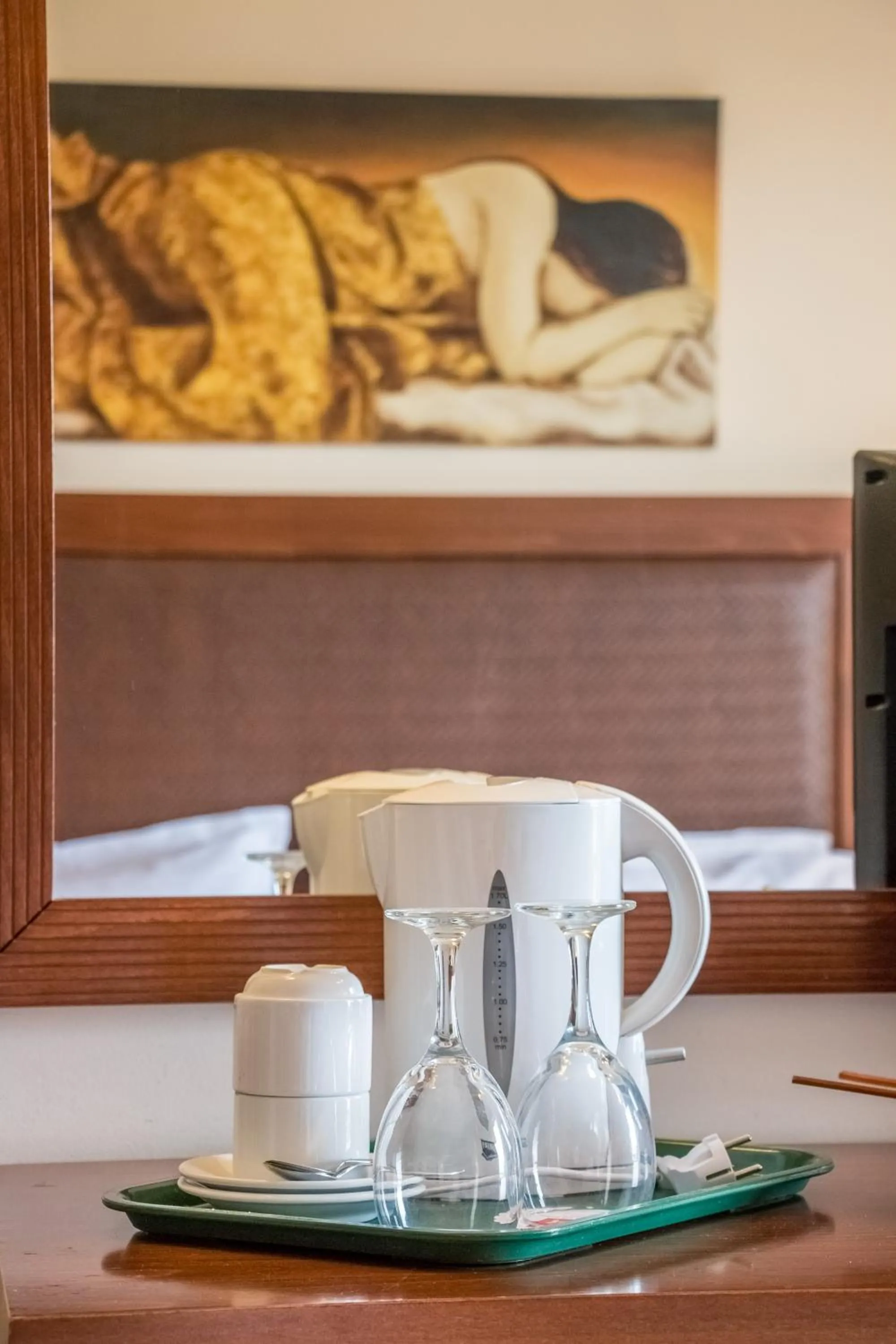 Coffee/tea facilities in Apollo Resort Art Hotel