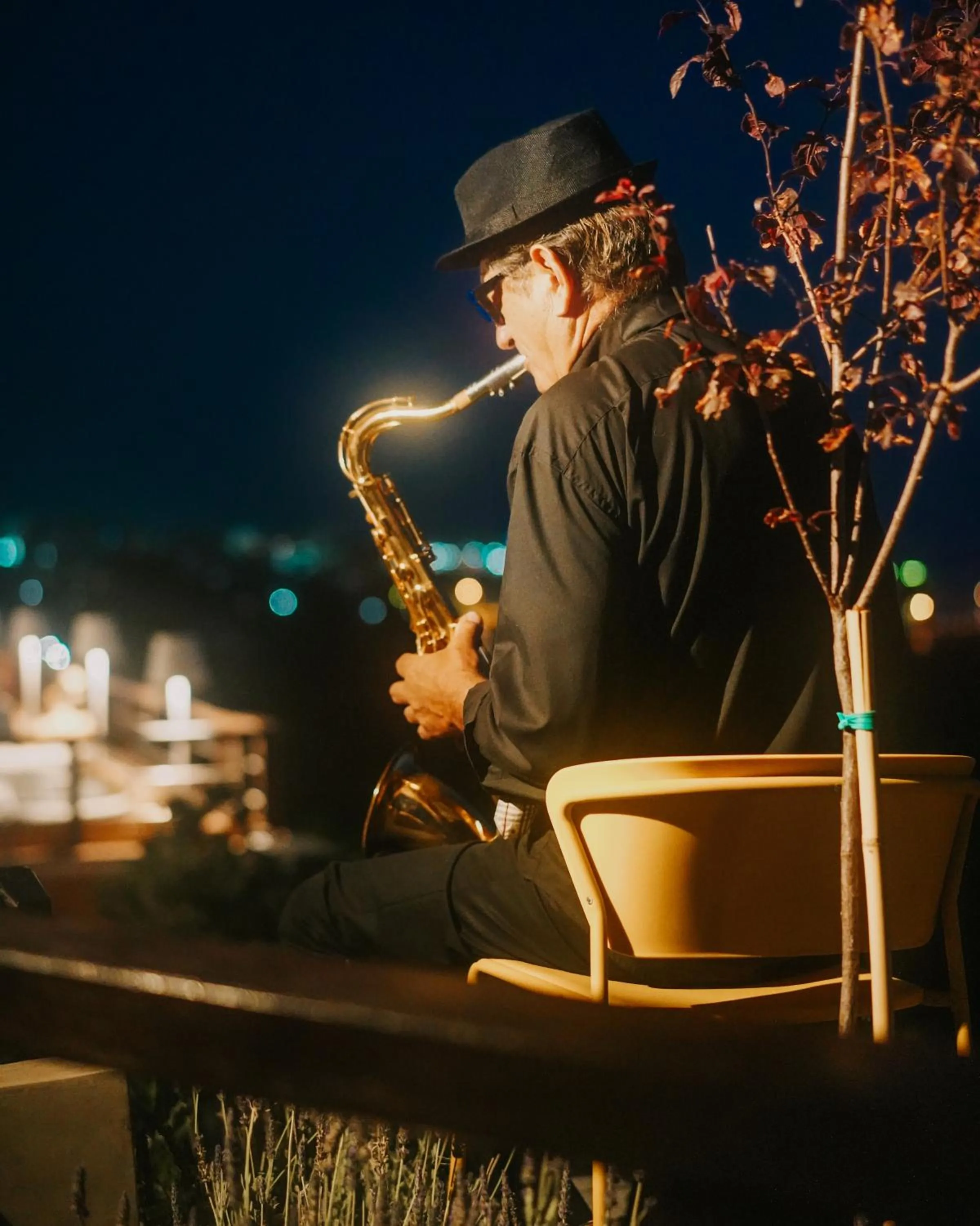 Restaurant/places to eat in Apollo Resort Art Hotel