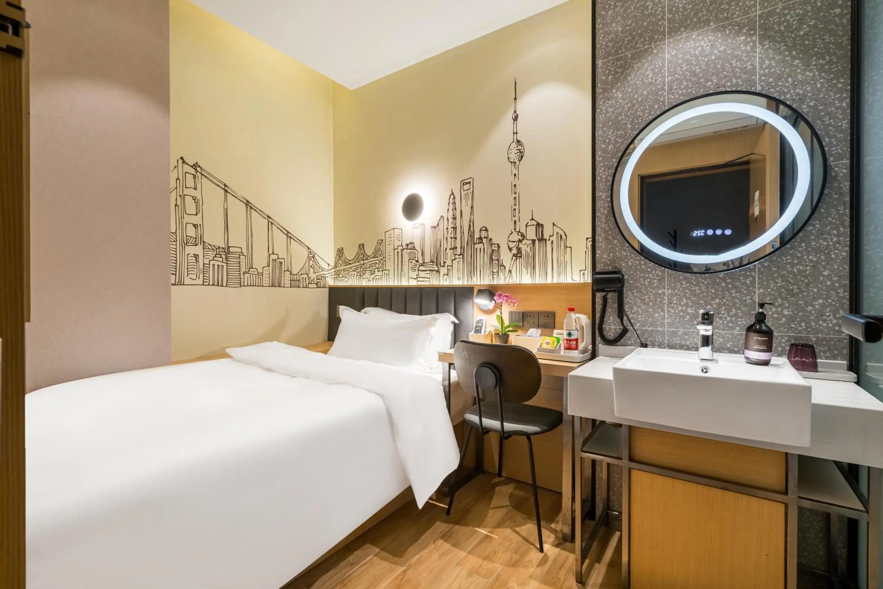 Bed in Meego Smart Select Hotel