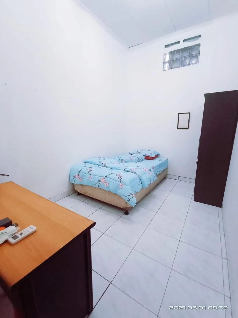 Bed in Kost Griya Asri by ecommerceloka