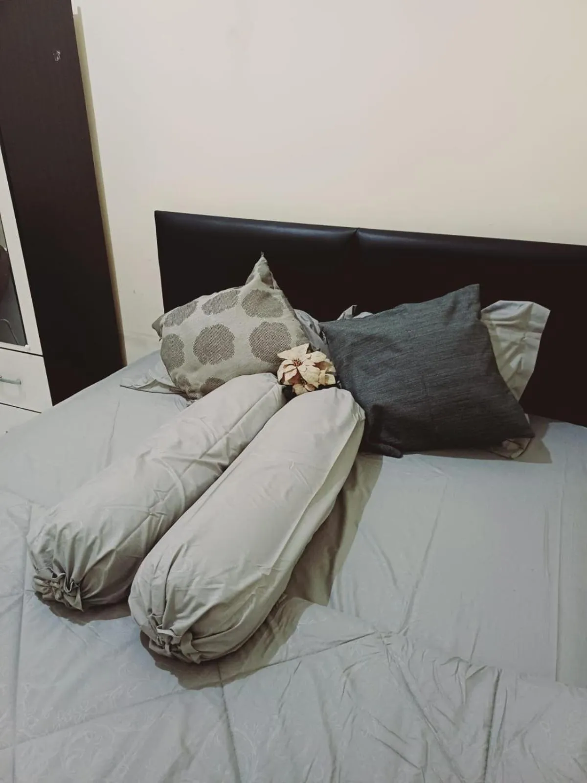 Bed in Kost Griya Asri by ecommerceloka