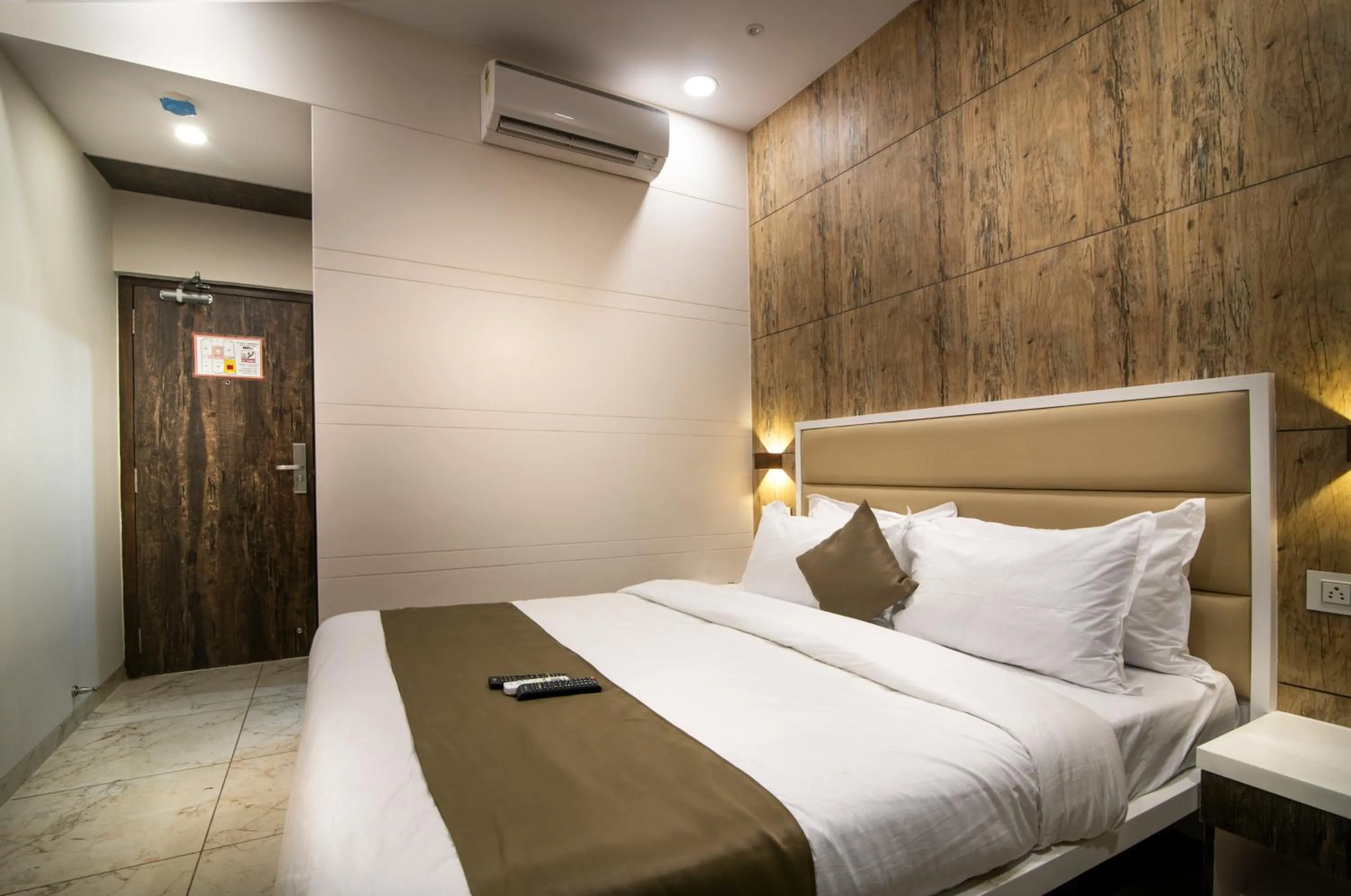 Bedroom, Bed in Hotel Royal Treat Surat