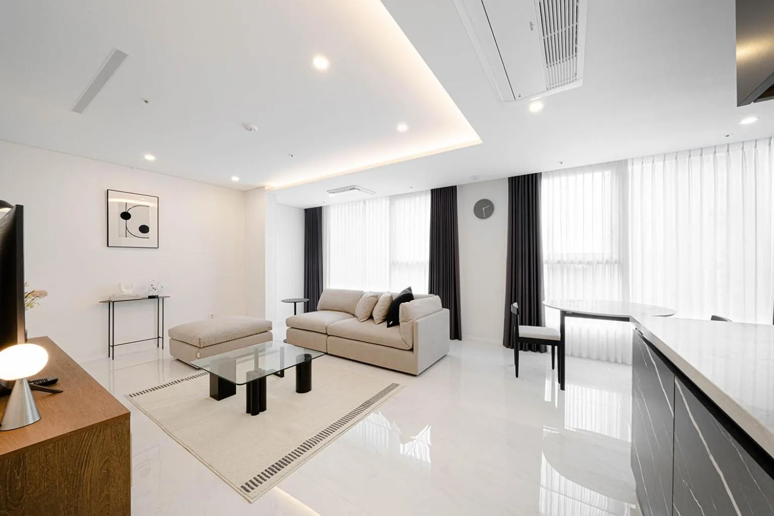 Property building in Le Collective Gangnam SAC Signity