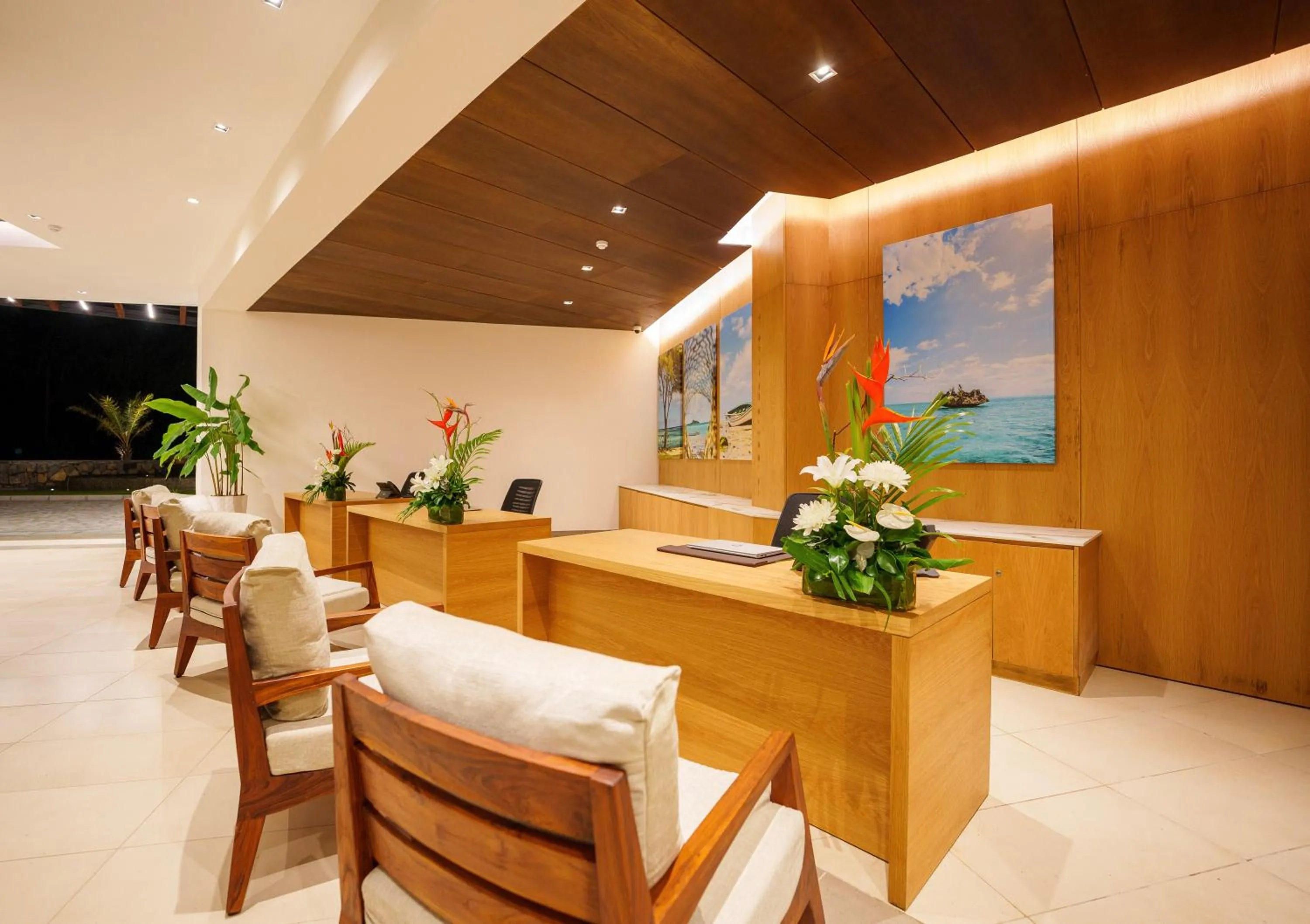 Lobby or reception in Ocean's Creek Beach Hotel