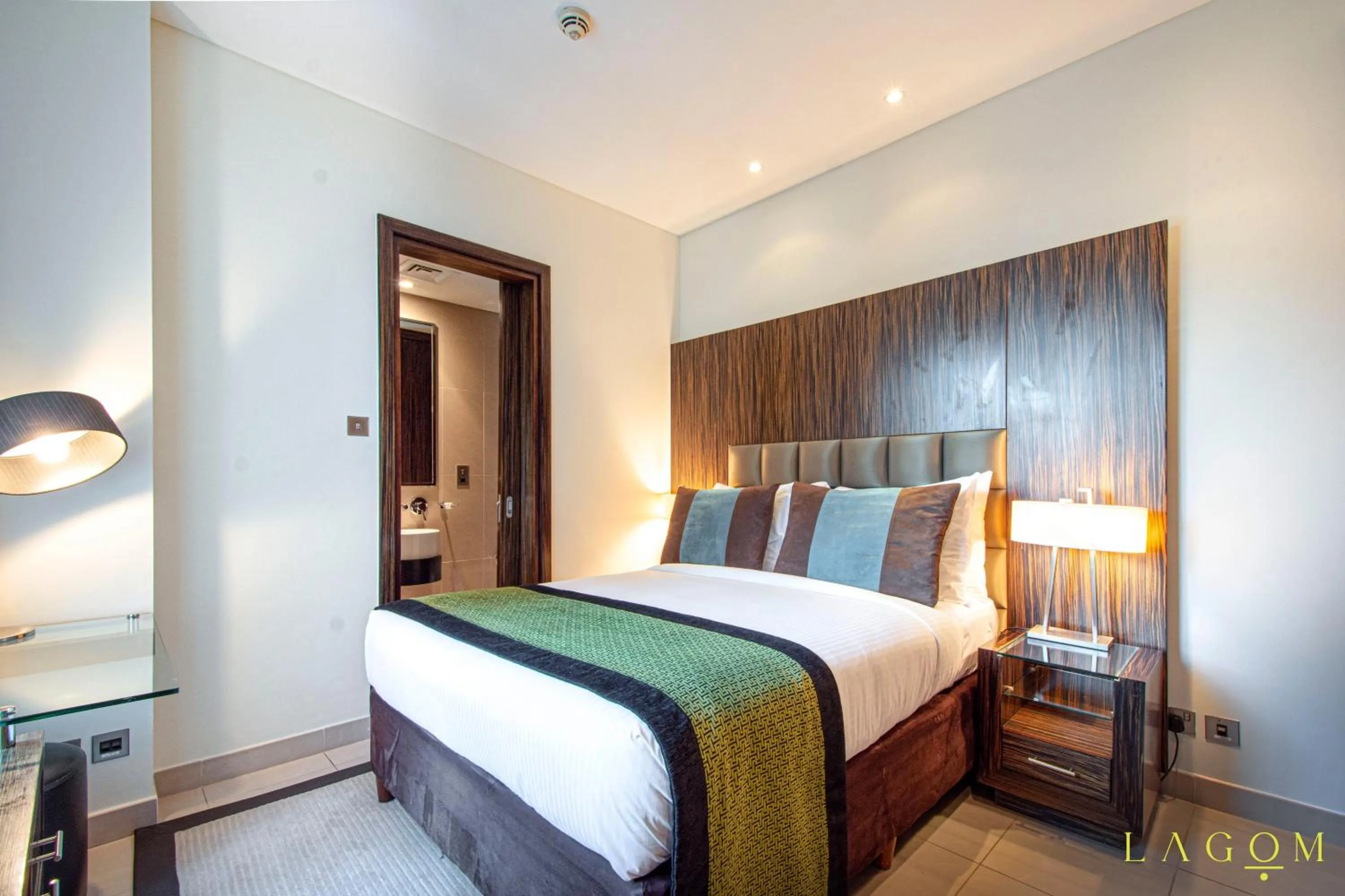 Bedroom, Bed in Songs of the Lake by Lagom - Bonnington Apartment Jumeirah Lake Towers,