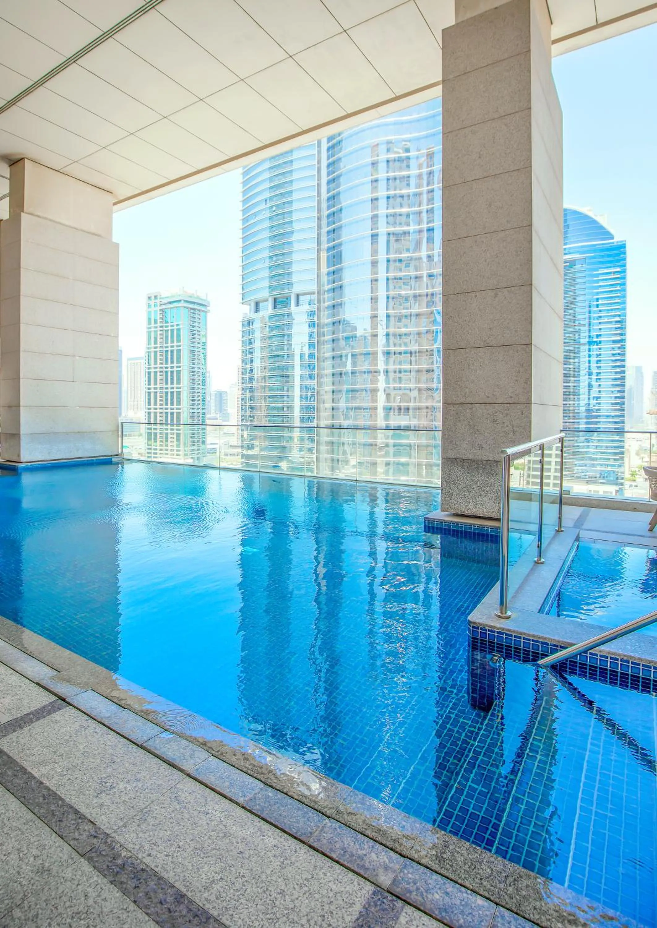 Swimming pool in Songs of the Lake by Lagom - Bonnington Apartment Jumeirah Lake Towers,