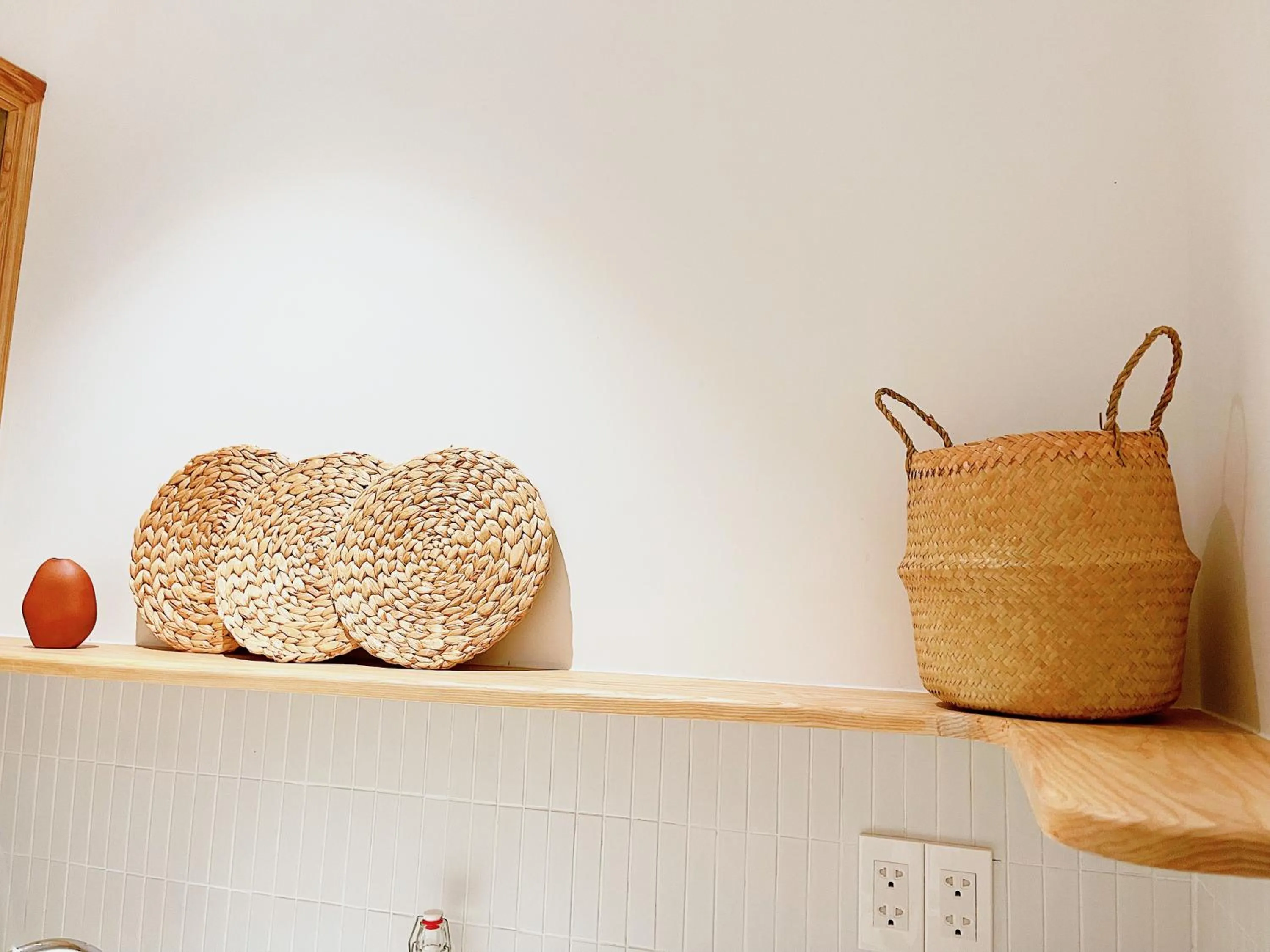 Kitchen or kitchenette in Baphu Beachwalk Apartment - 5 min walk to My Khe beach