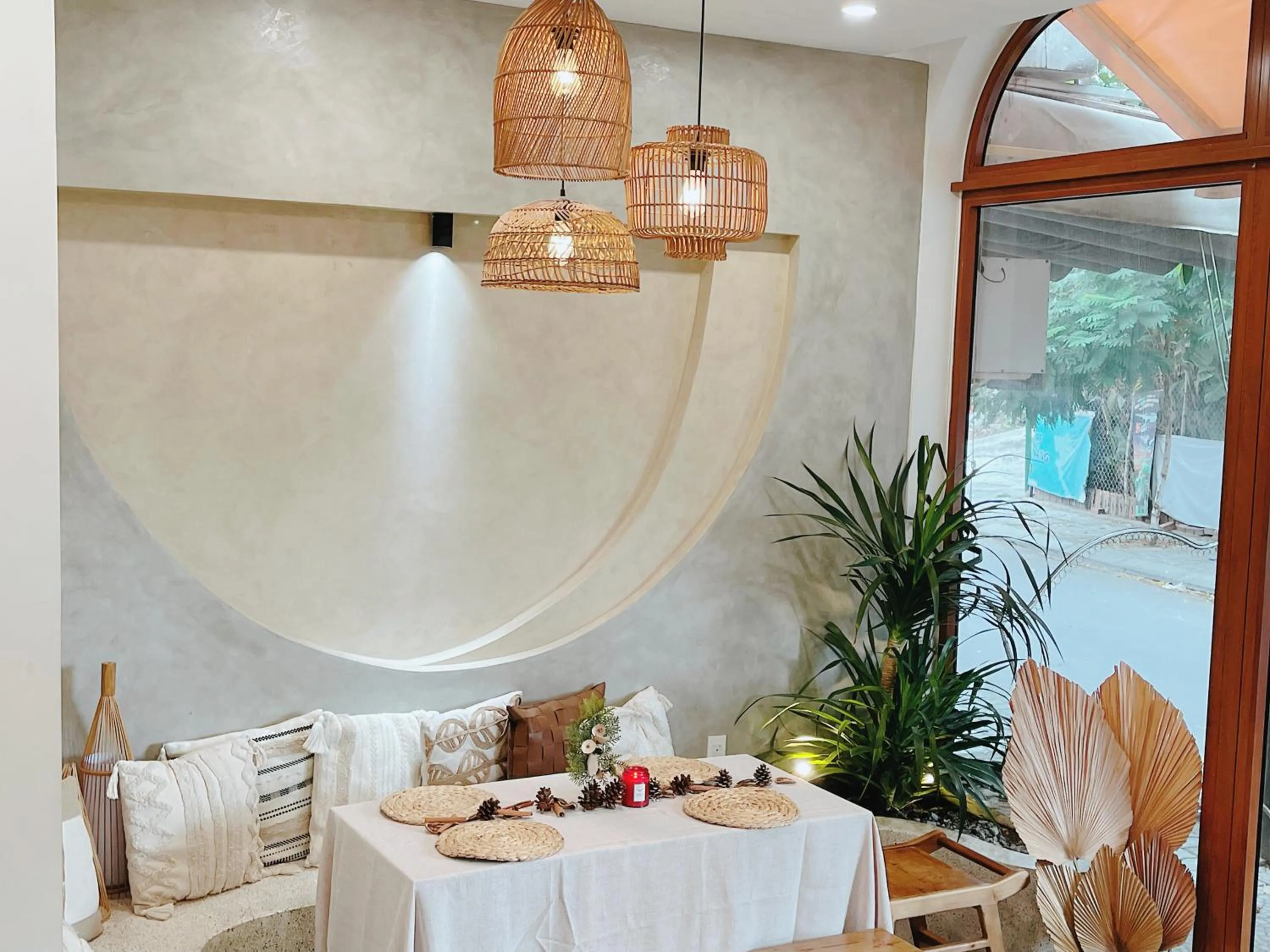 Living room in Baphu Beachwalk Apartment - 5 min walk to My Khe beach