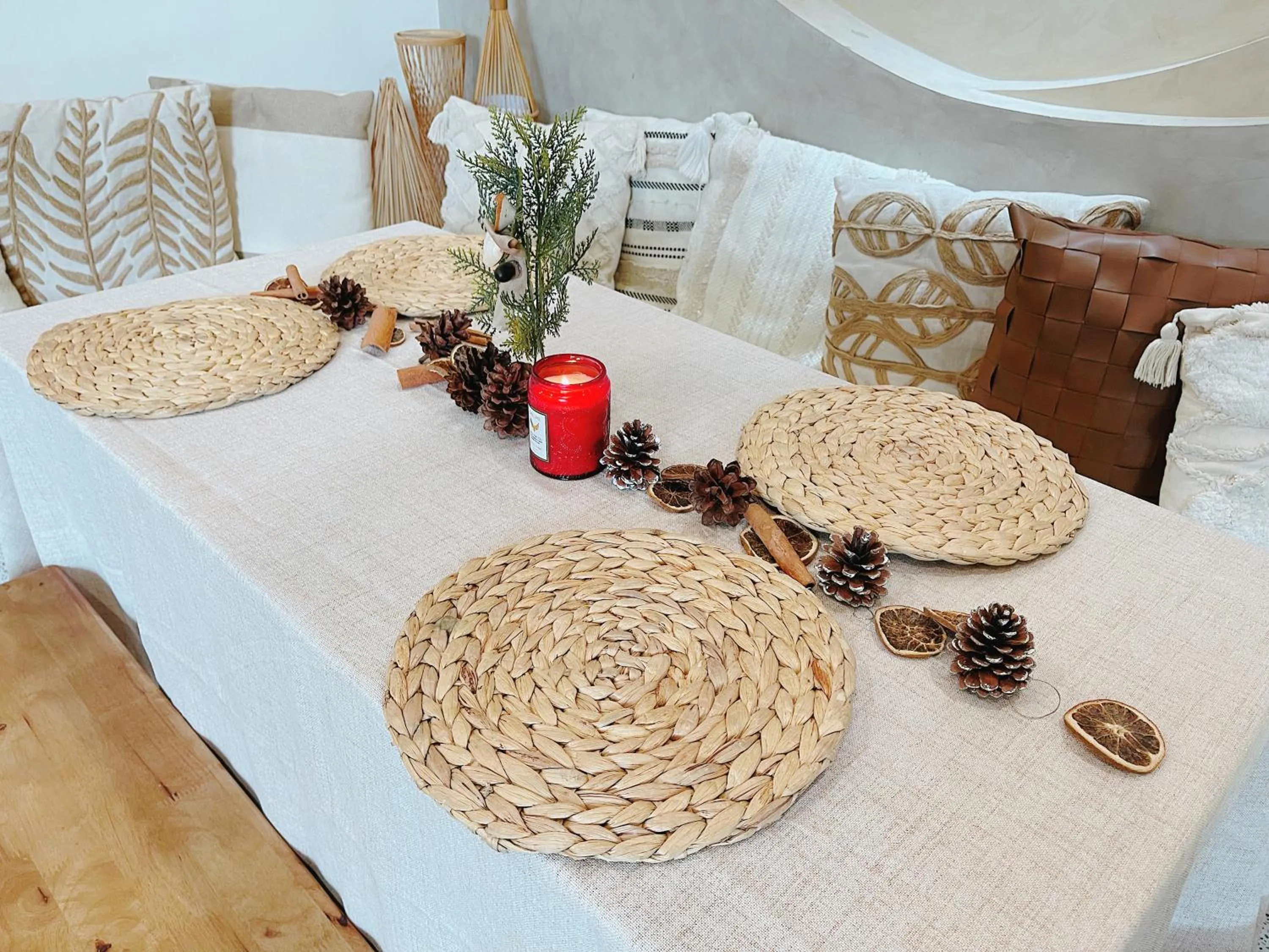 Living room in Baphu Beachwalk Apartment - 5 min walk to My Khe beach