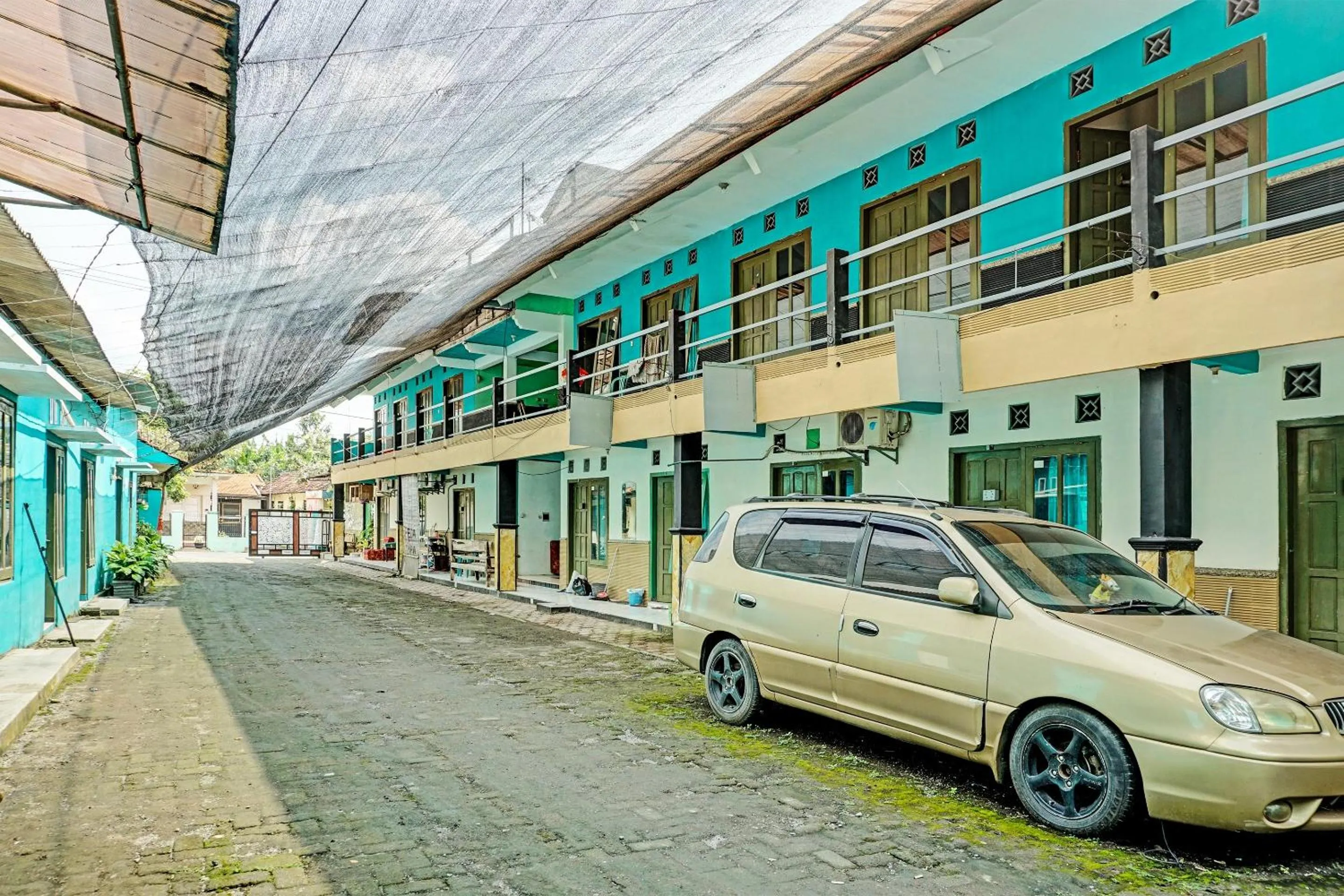 Lobby or reception in Hotel O Dhaha Penginapan House Syariah