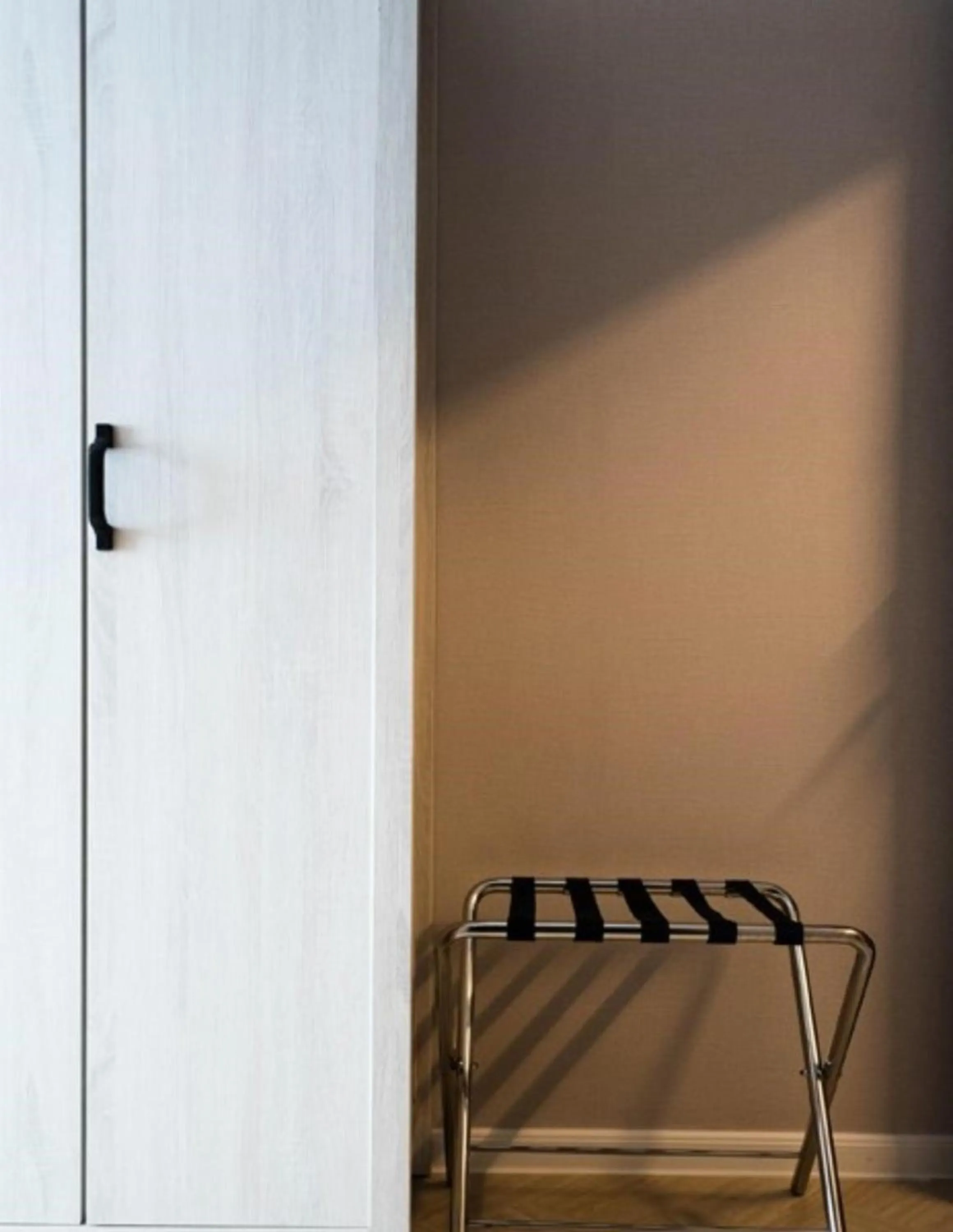 wardrobe in FOX Hotel Glenmarie Shah Alam