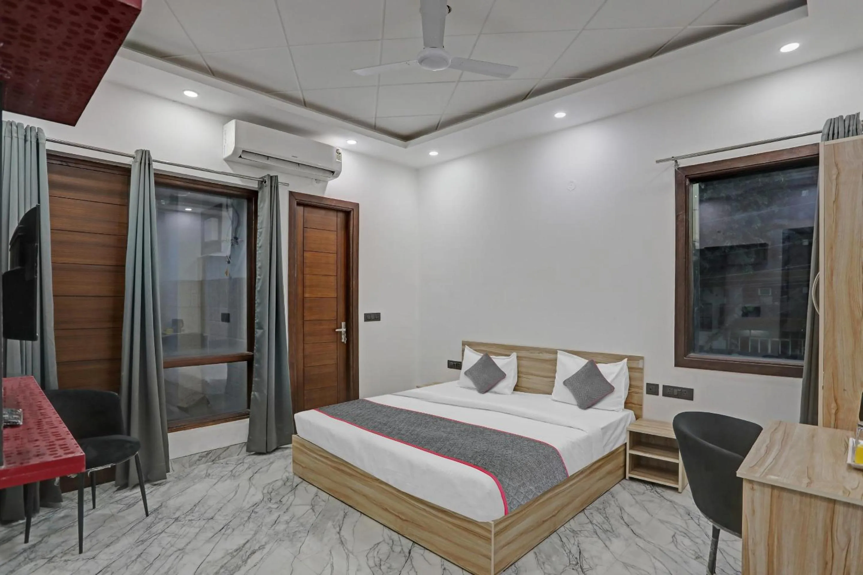 Bedroom, Bed in Townhouse Xanthe - Boutique Hotel