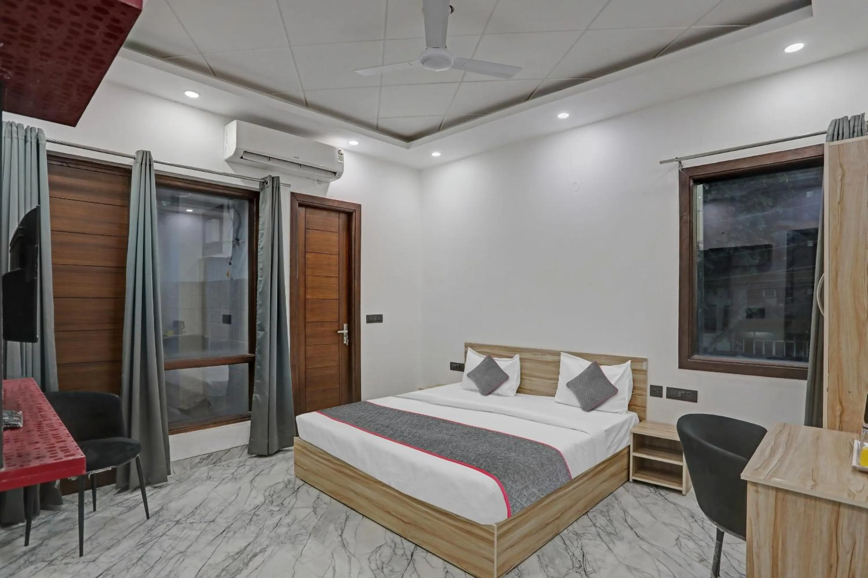 Bedroom, Bed in Townhouse Xanthe - Boutique Hotel