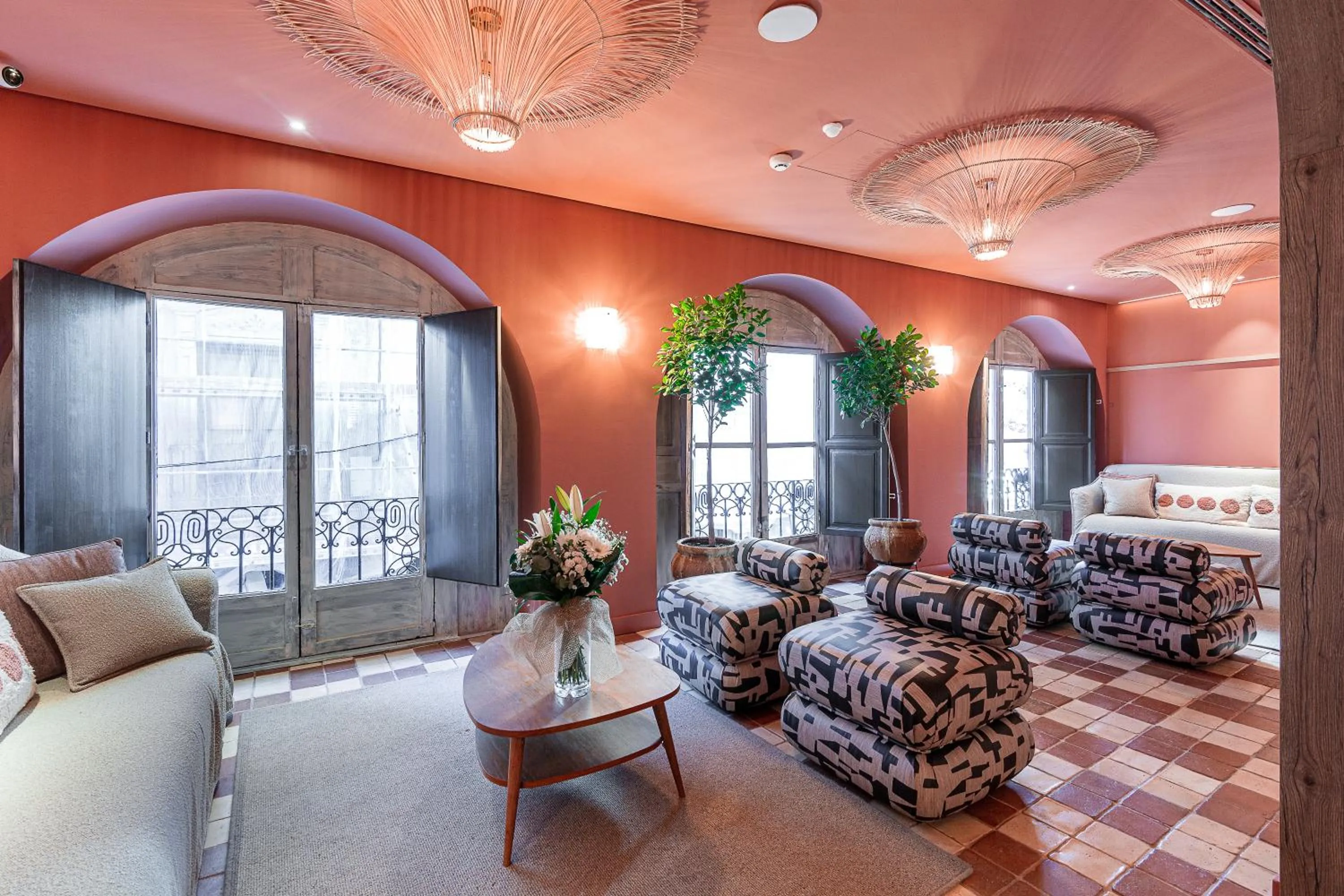 Living room in U-Sense Granada Centro