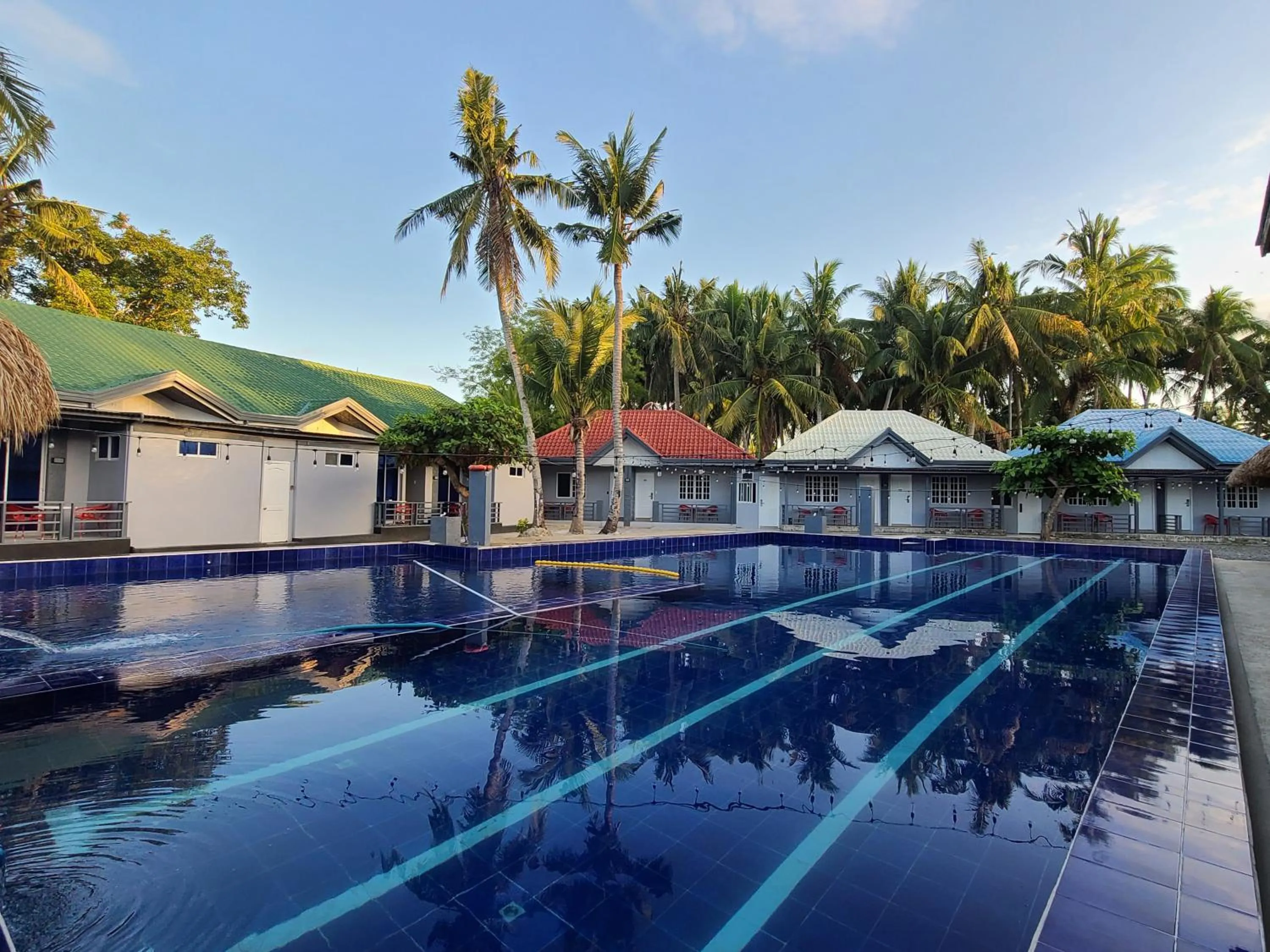 Property building in 버진 아일랜드 리조트 Virgin Island Resort Restaurant & Spa