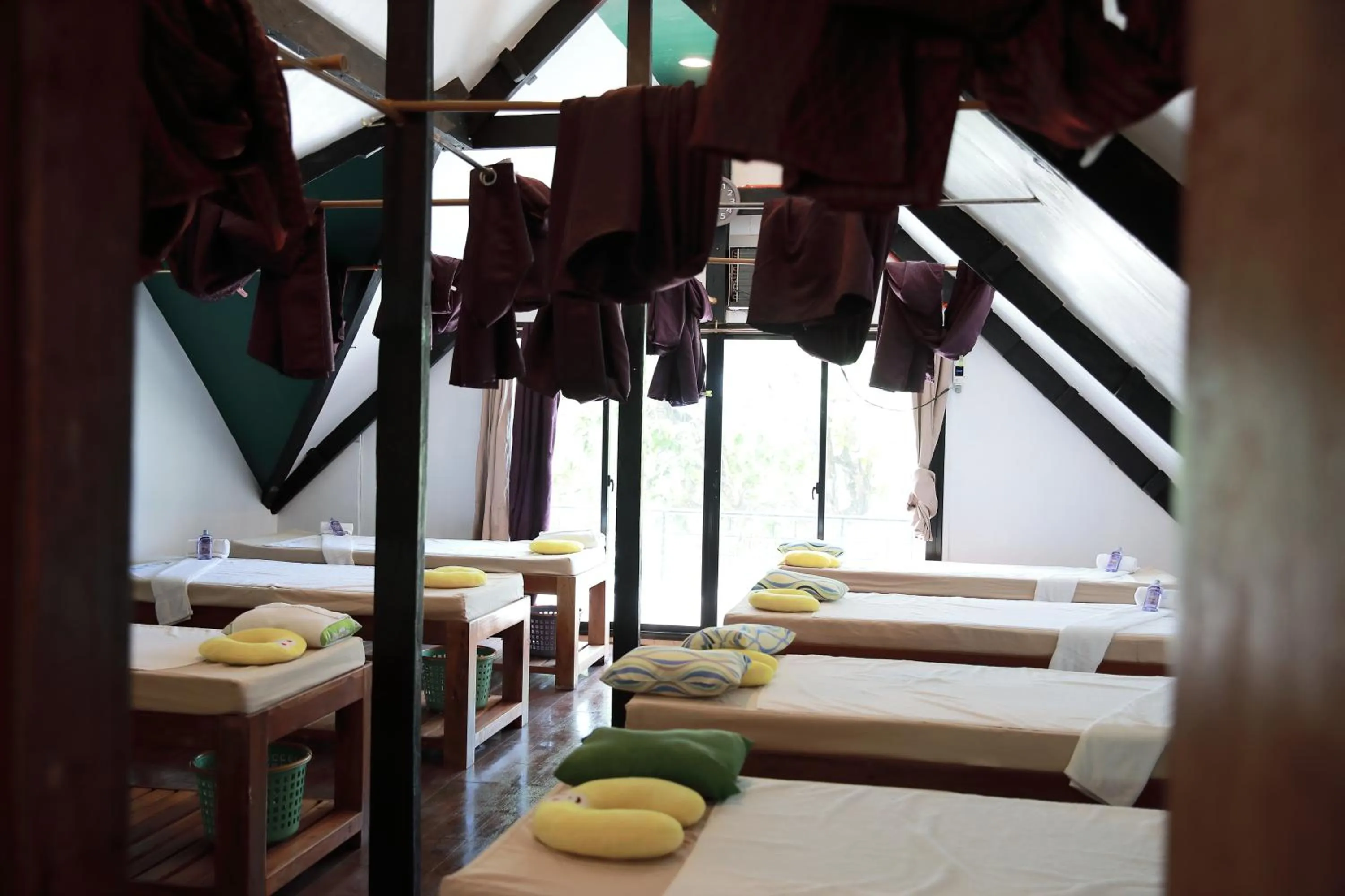 Spa and wellness centre/facilities, Bed in 버진 아일랜드 리조트 Virgin Island Resort Restaurant & Spa