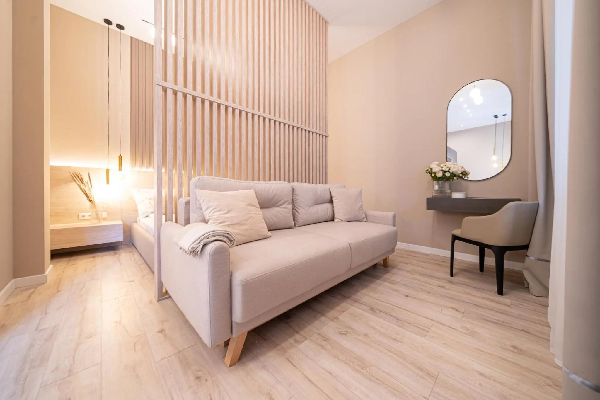 Living room in Karoly Boutique Suites, Best Location by BQA