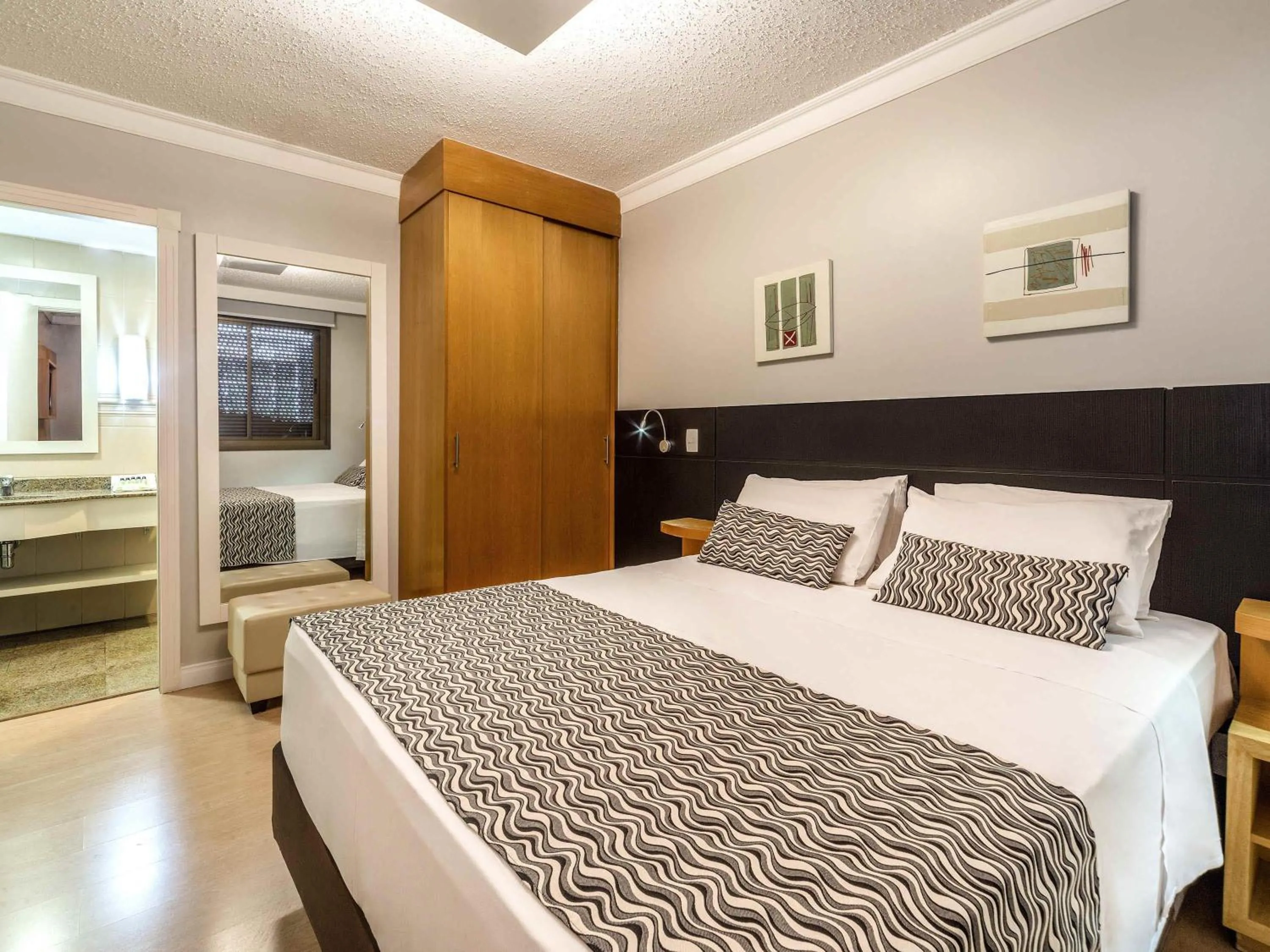 Bedroom, Bed in Manhattan Porto Alegre by Mercure - 5 minutos do Hospital Moinhos de Vento