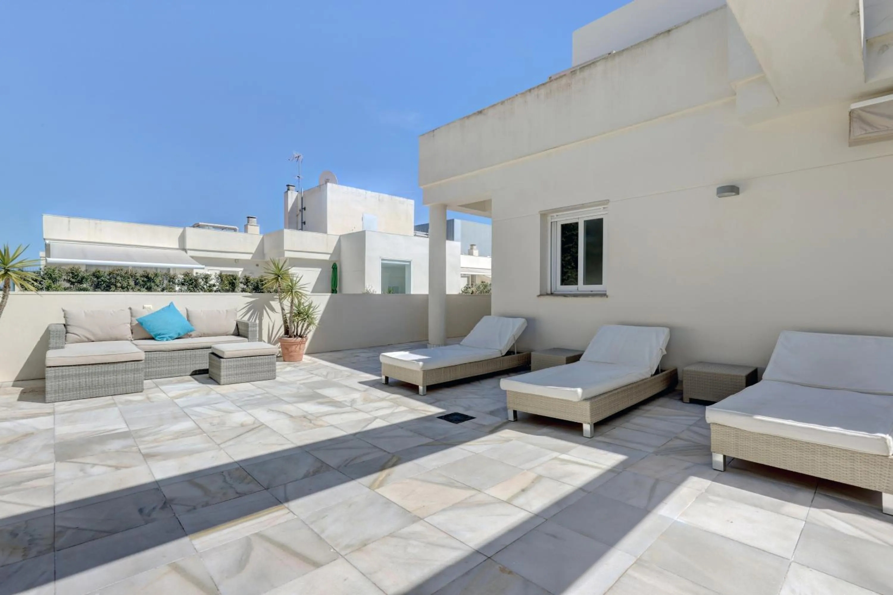 Property building in Mirador de la Cala