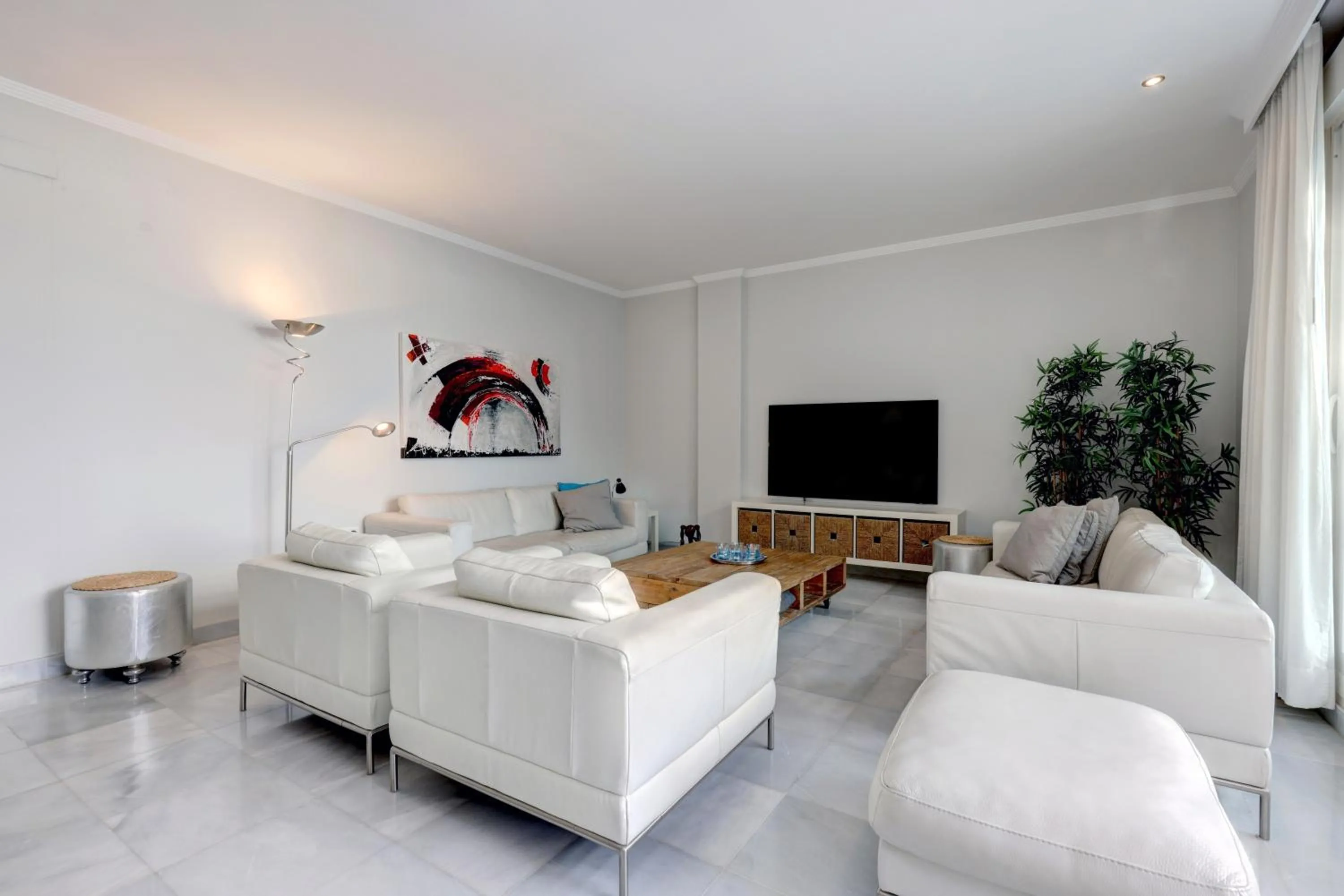 Property building in Mirador de la Cala