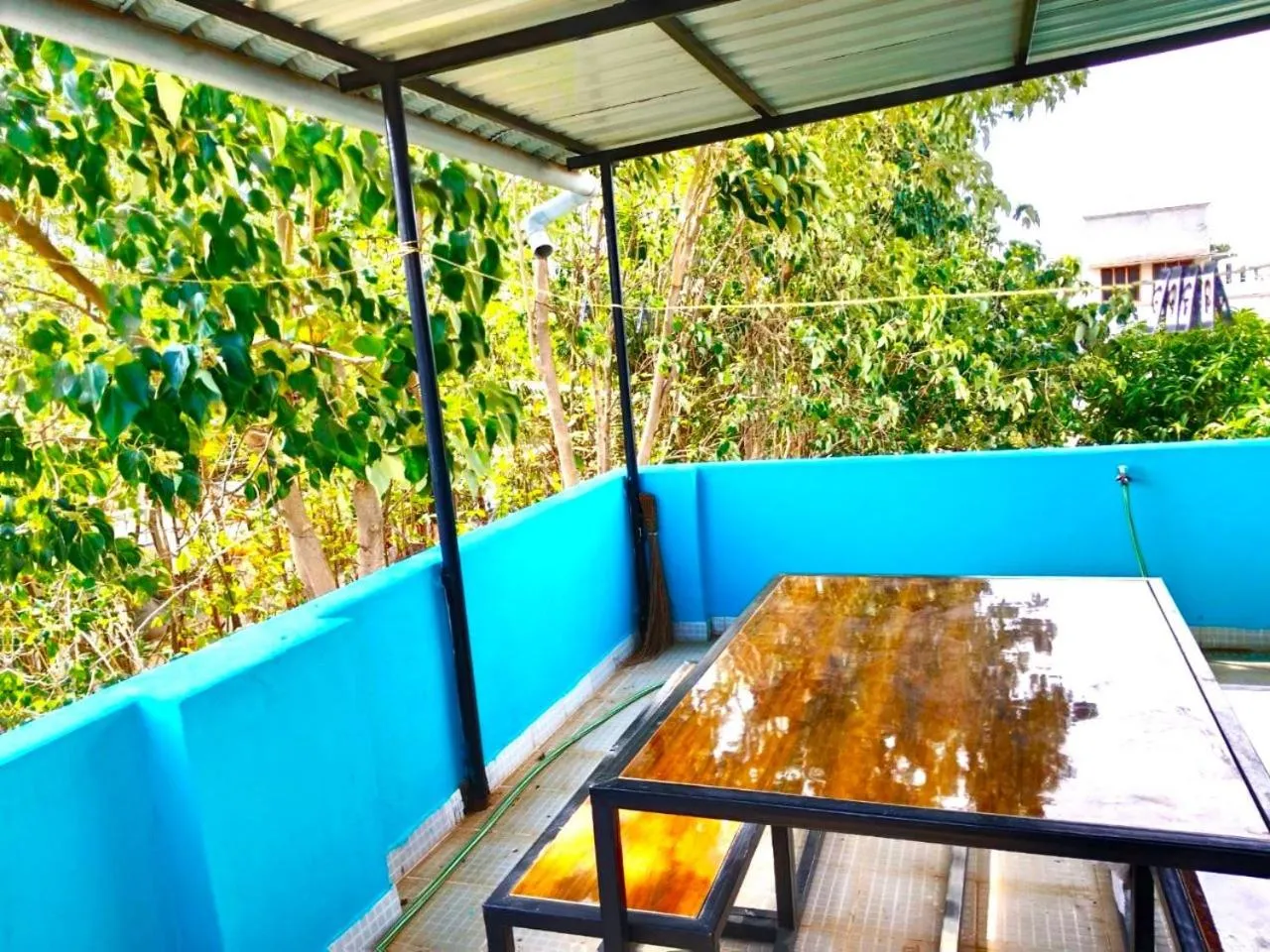 Garden view in ASSHAPPYSTAYINN HOTEL