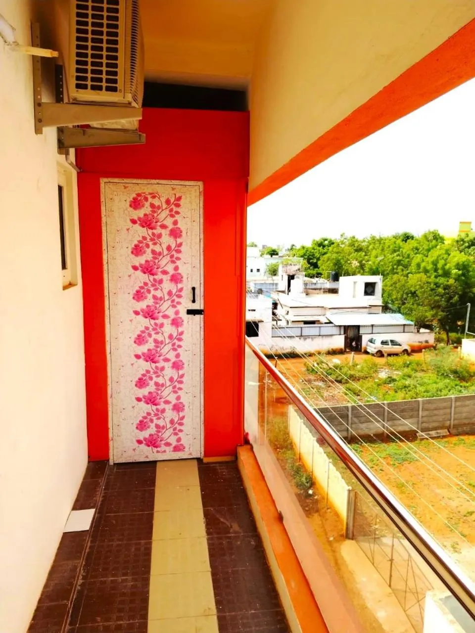 Balcony/Terrace in ASSHAPPYSTAYINN HOTEL
