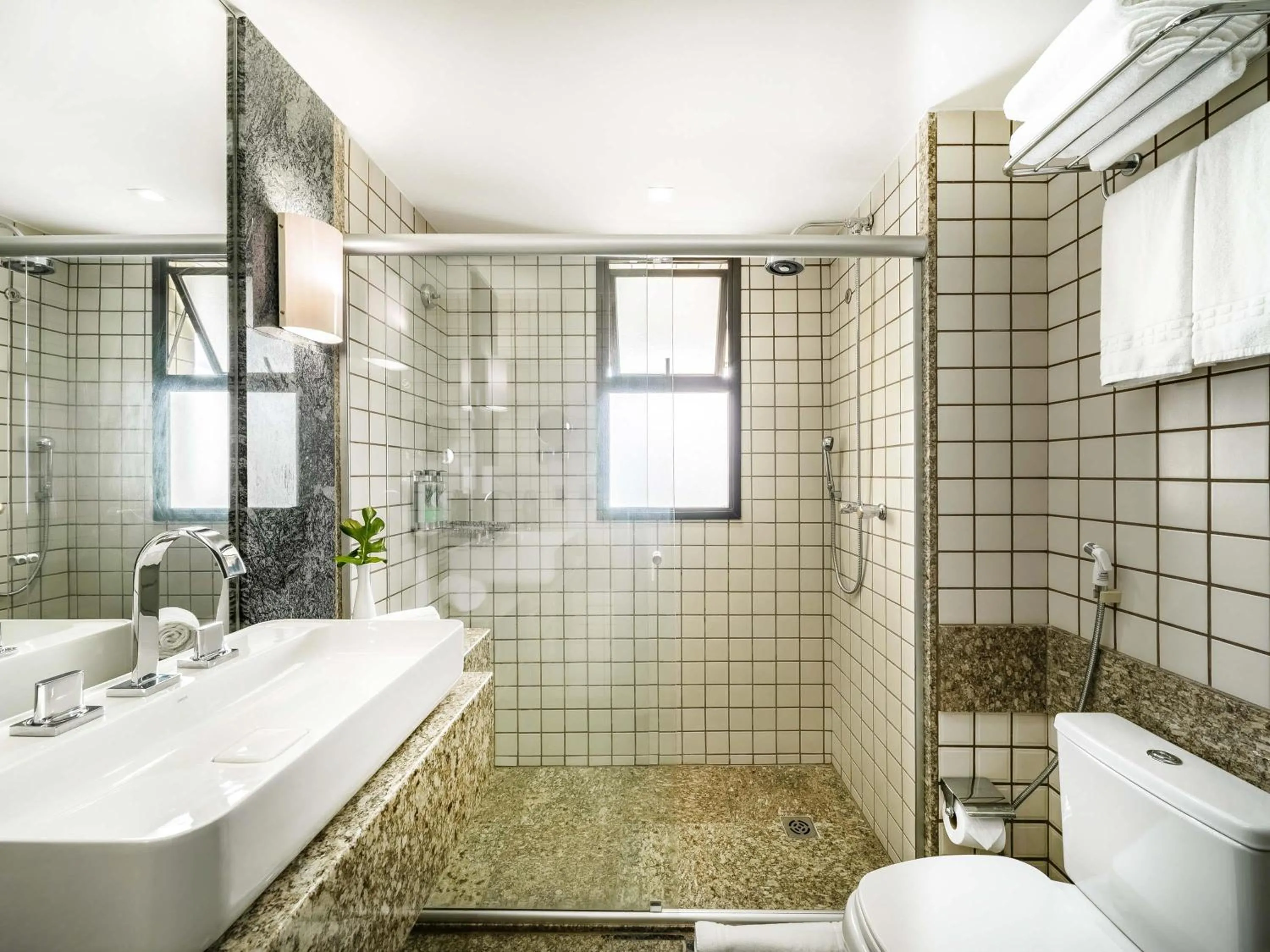 Bedroom in Grand Mercure Brasilia Eixo Monumental