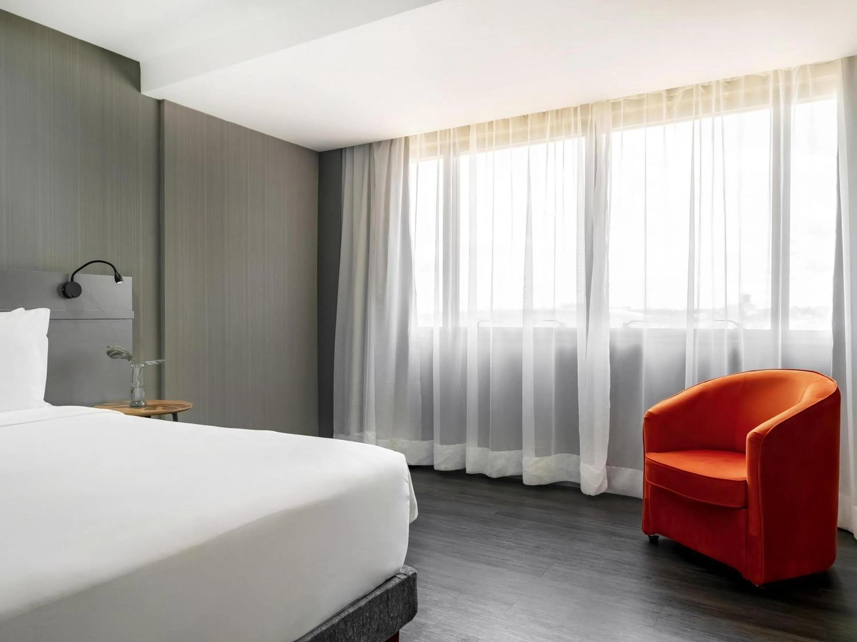 Bedroom, Bed in Grand Mercure Brasilia Eixo Monumental