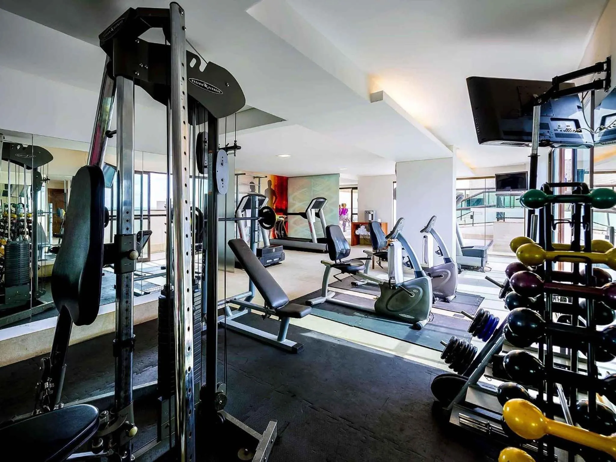Fitness centre/facilities in Grand Mercure Brasilia Eixo Monumental